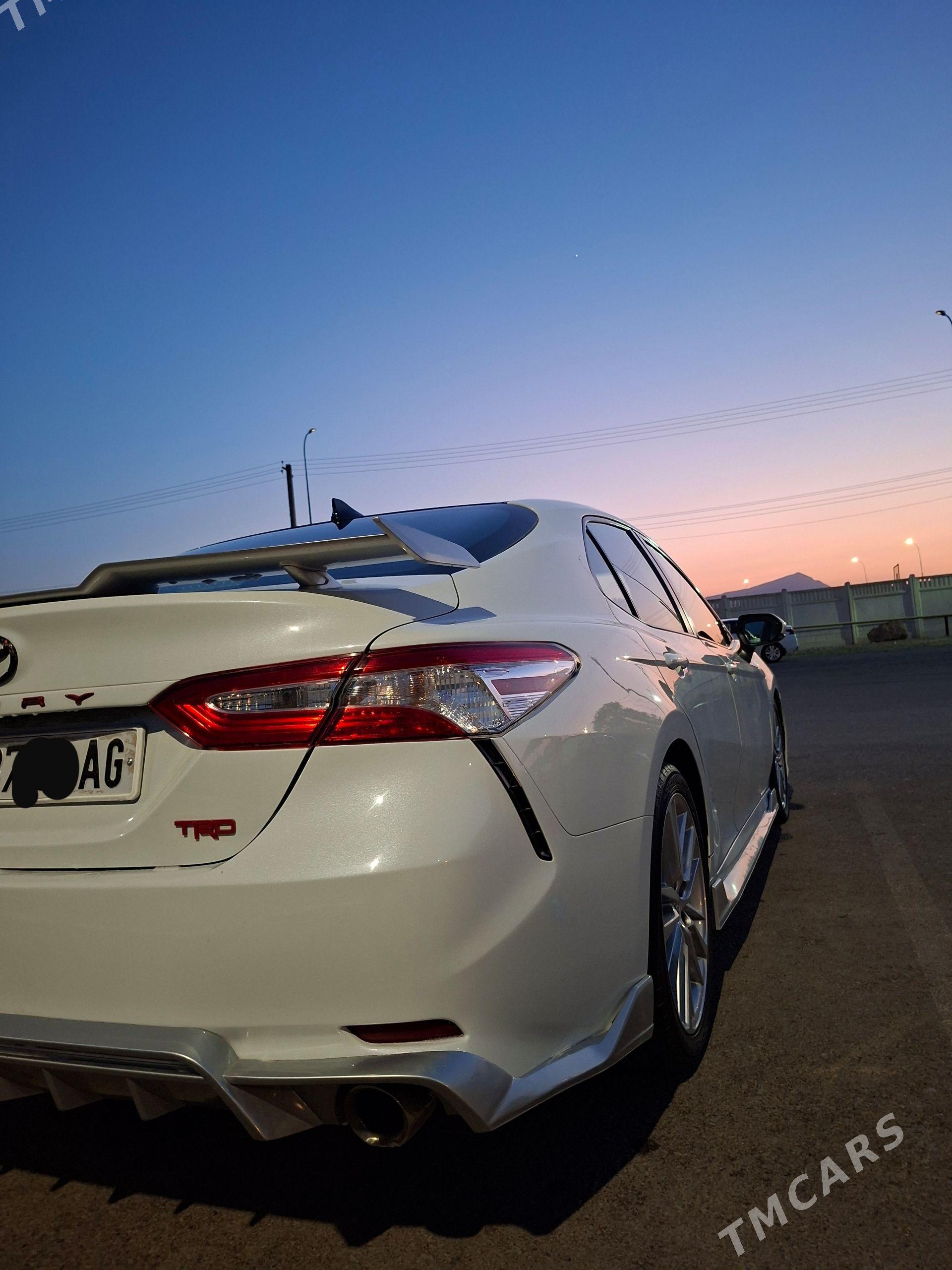 Toyota Camry 2022 - 400 000 TMT - Ашхабад - img 1