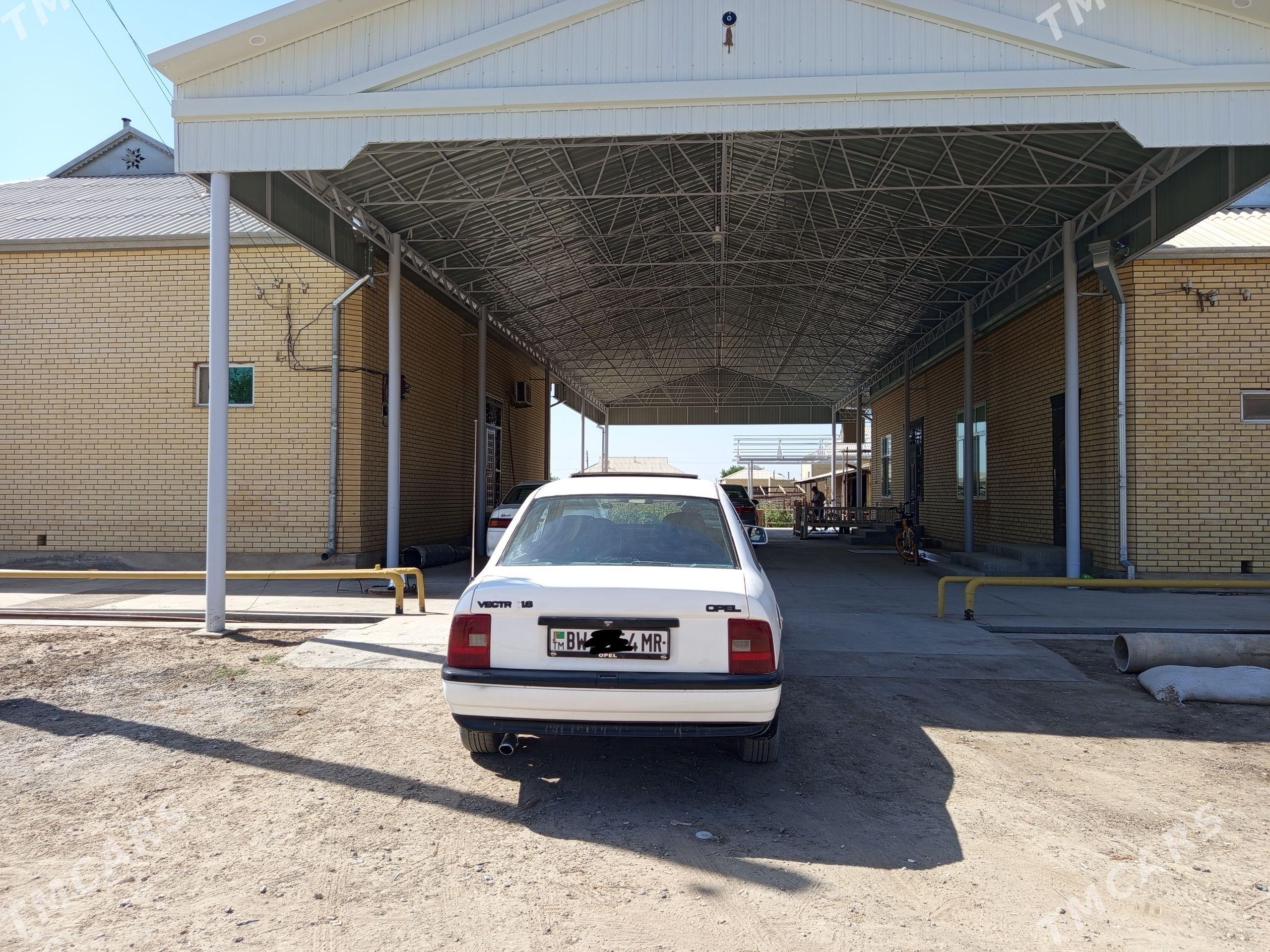 Opel Vectra 1992 - 50 000 TMT - Murgap - img 1