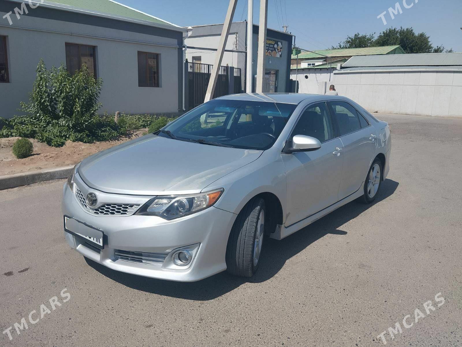Toyota Camry 2012 - 250 000 TMT - Мары - img 1