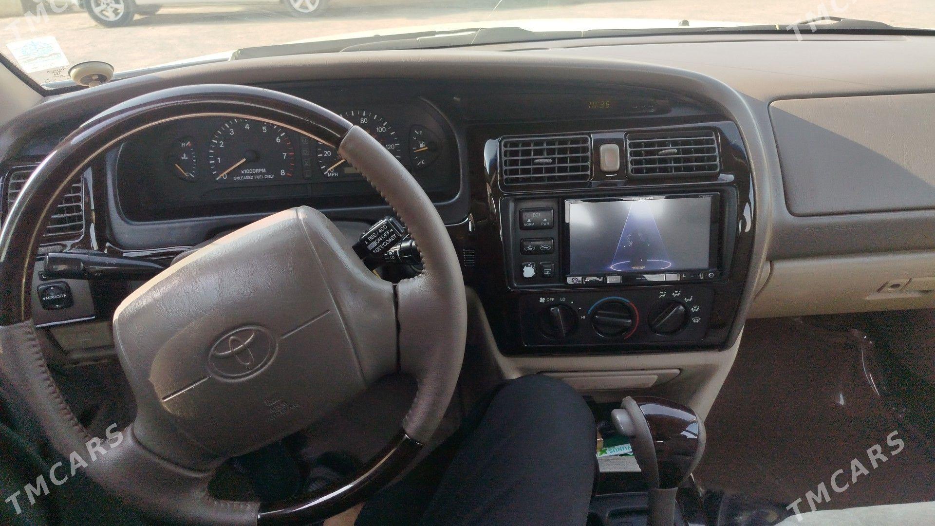 Toyota Avalon 1999 - 175 000 TMT - Тагтабазар - img 1