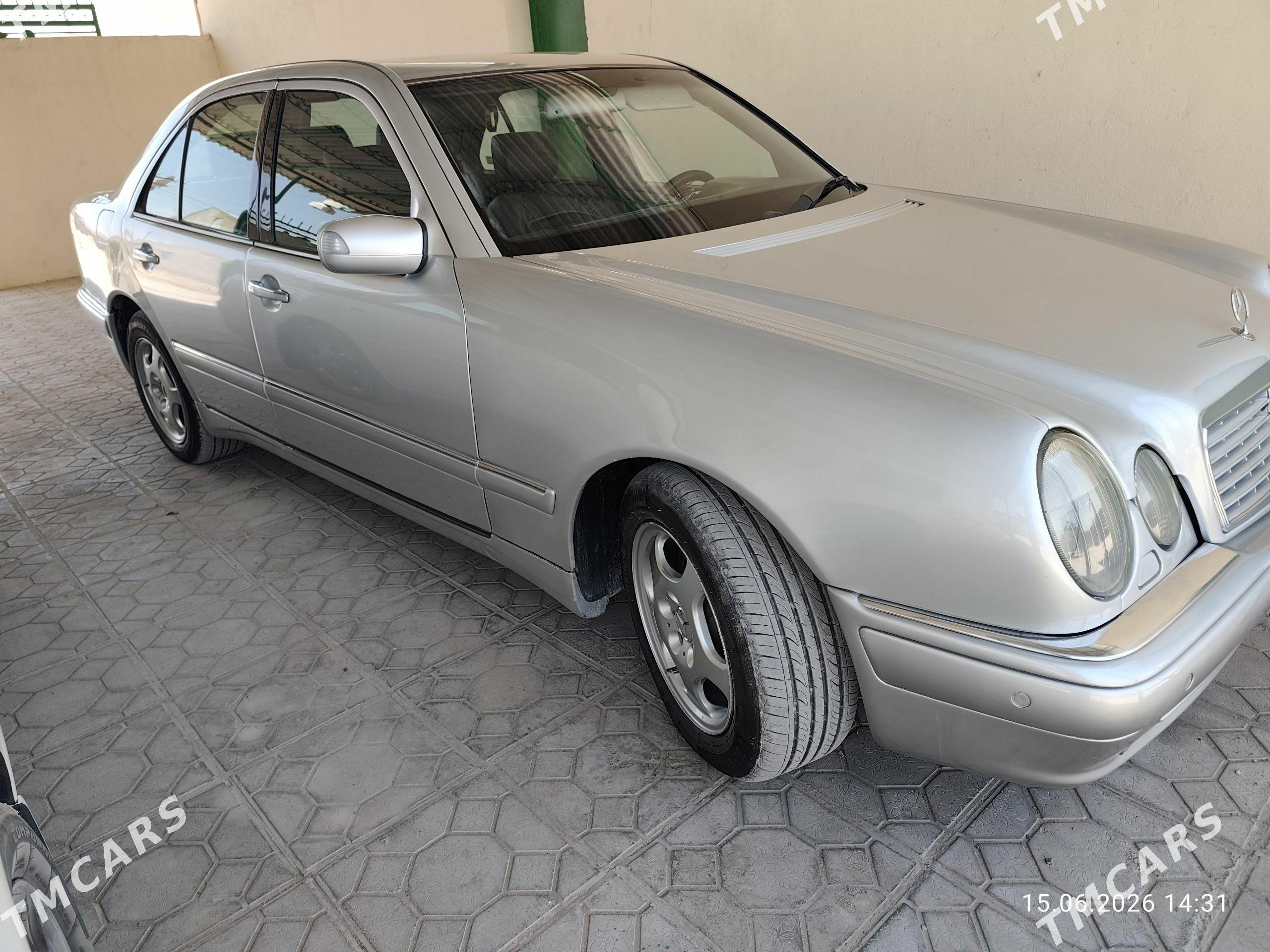 Mercedes-Benz E430 1999 - 108 000 TMT - Гызыларбат - img 1