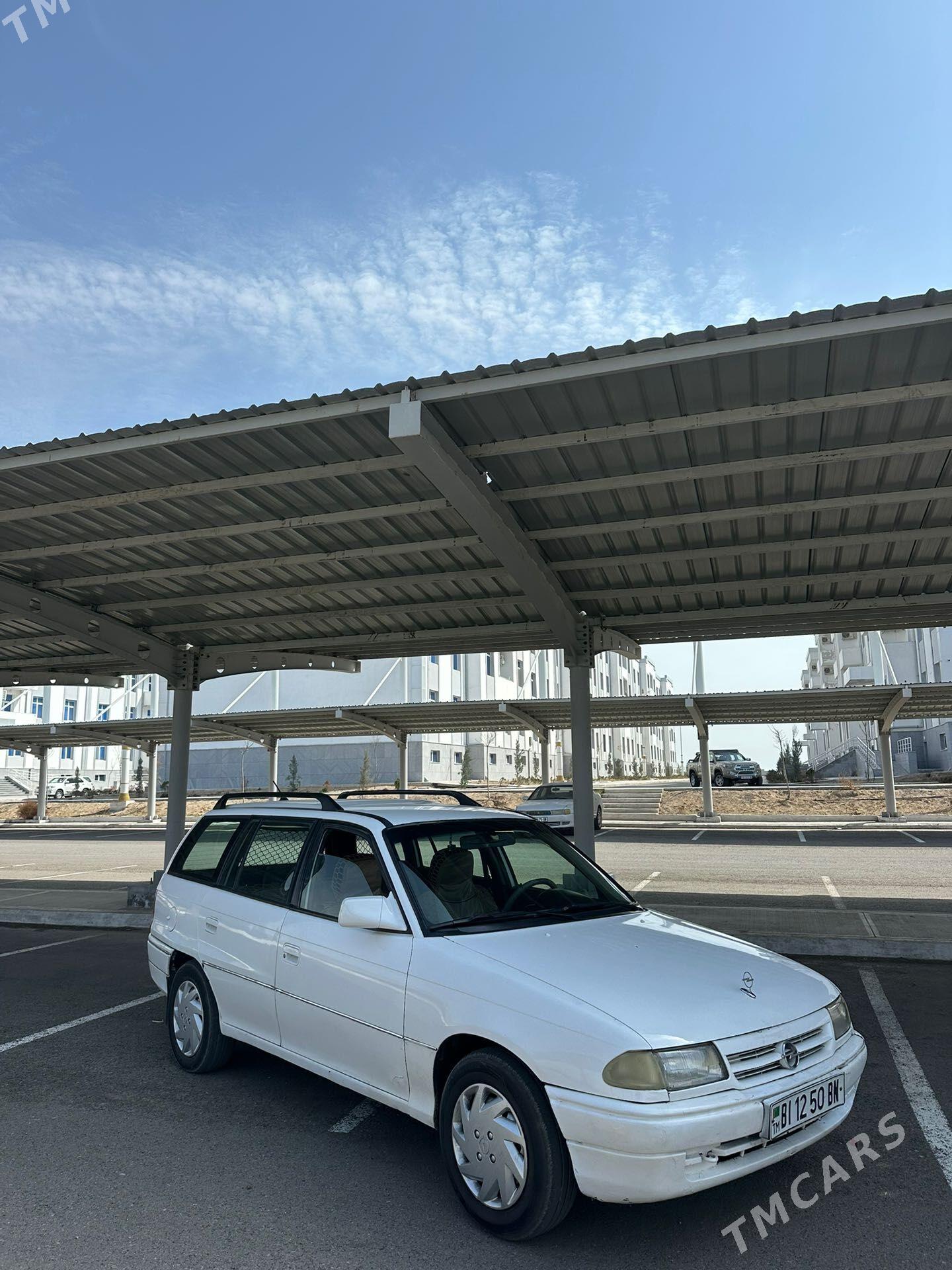 Opel Astra 1992 - 37 000 TMT - Туркменбаши - img 1