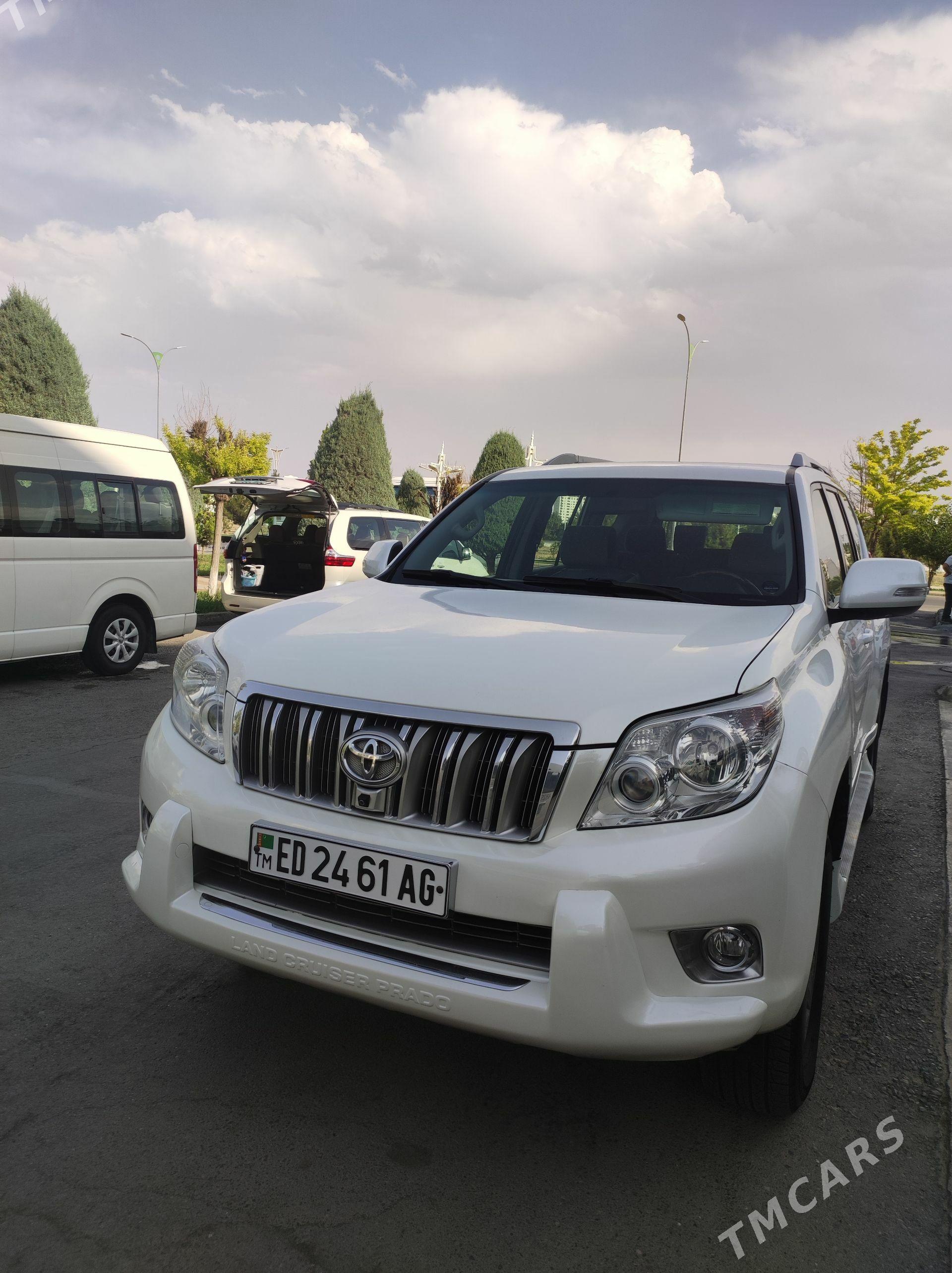 Toyota Land Cruiser Prado 2011 - 466 000 TMT - Aşgabat - img 1