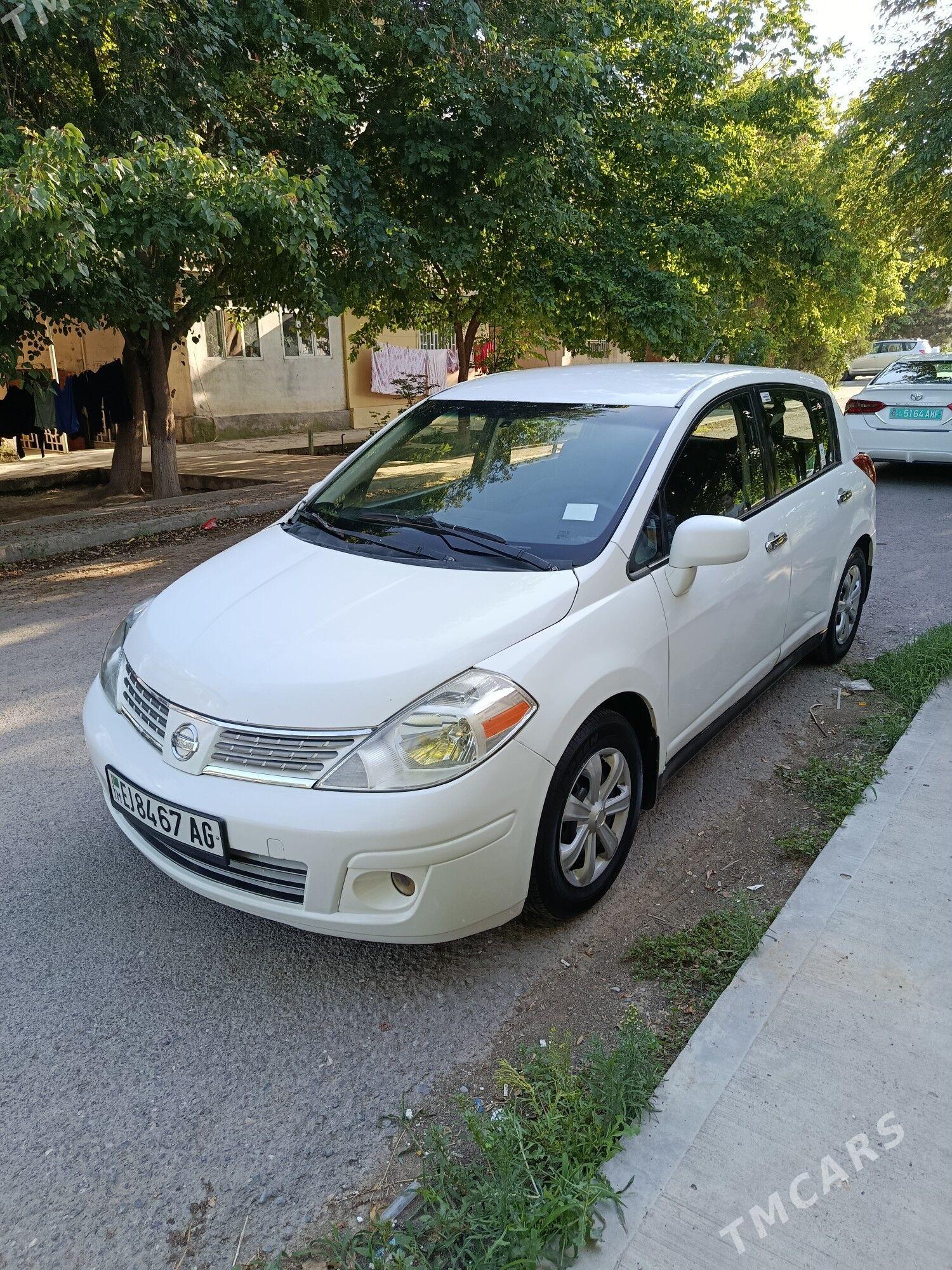 Nissan Versa 2010 - 125 000 TMT - Ашхабад - img 1