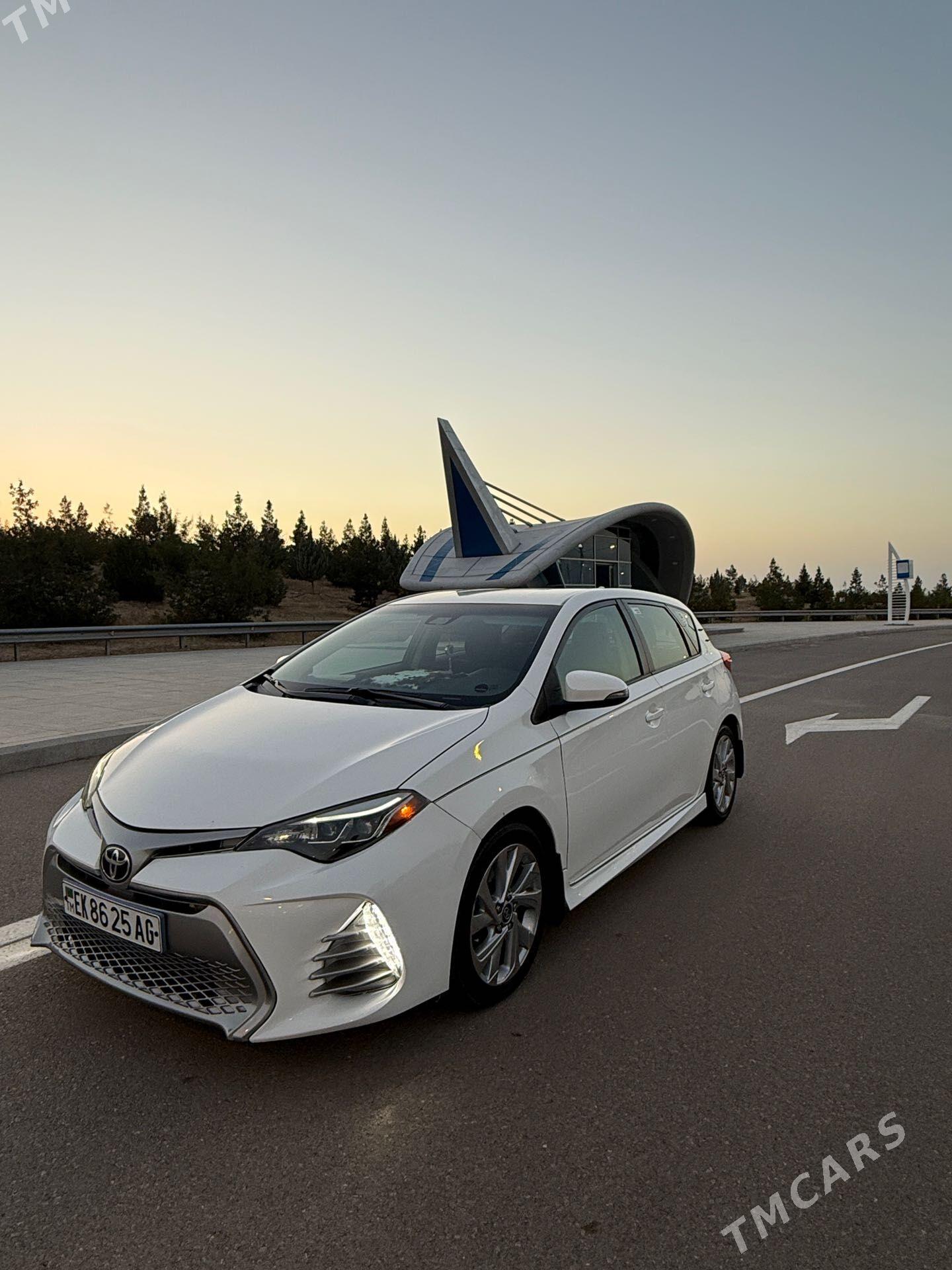 Toyota Corolla 2018 - 190 000 TMT - Ашхабад - img 1