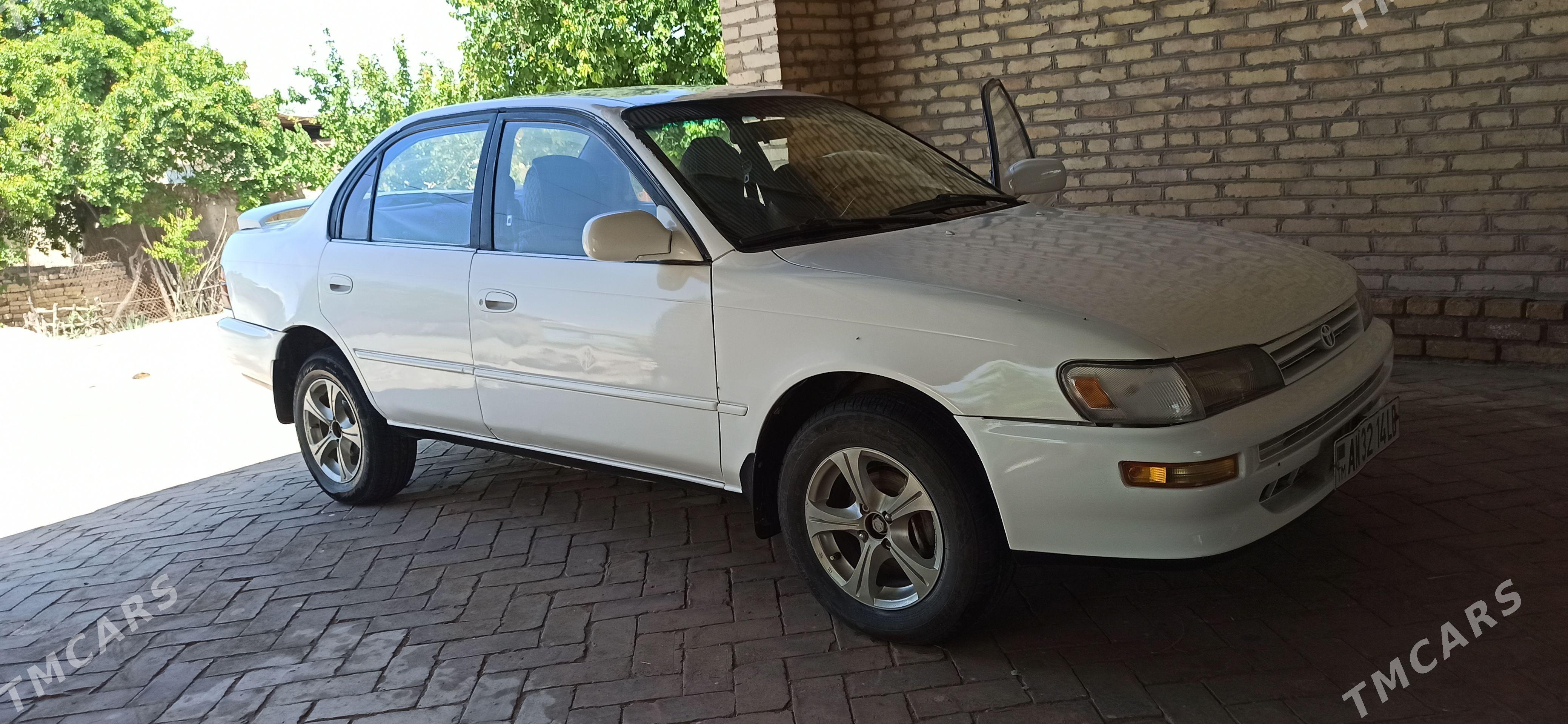 Toyota Corolla 1994 - 70 000 TMT - Halaç - img 1