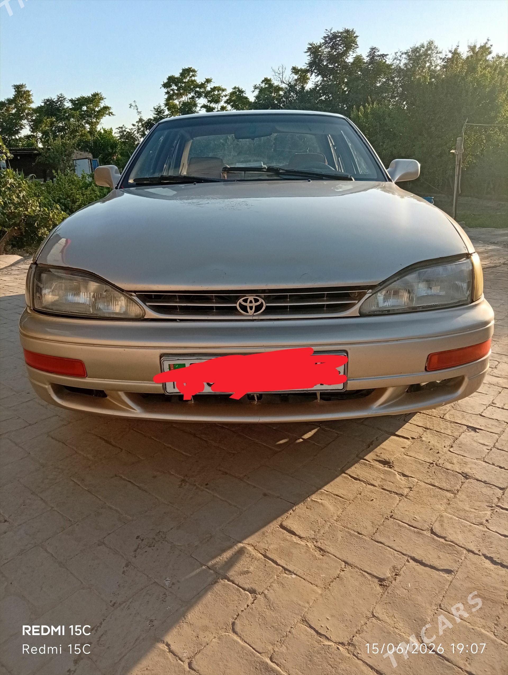 Toyota Camry 1995 - 96 000 TMT - Türkmengala - img 1