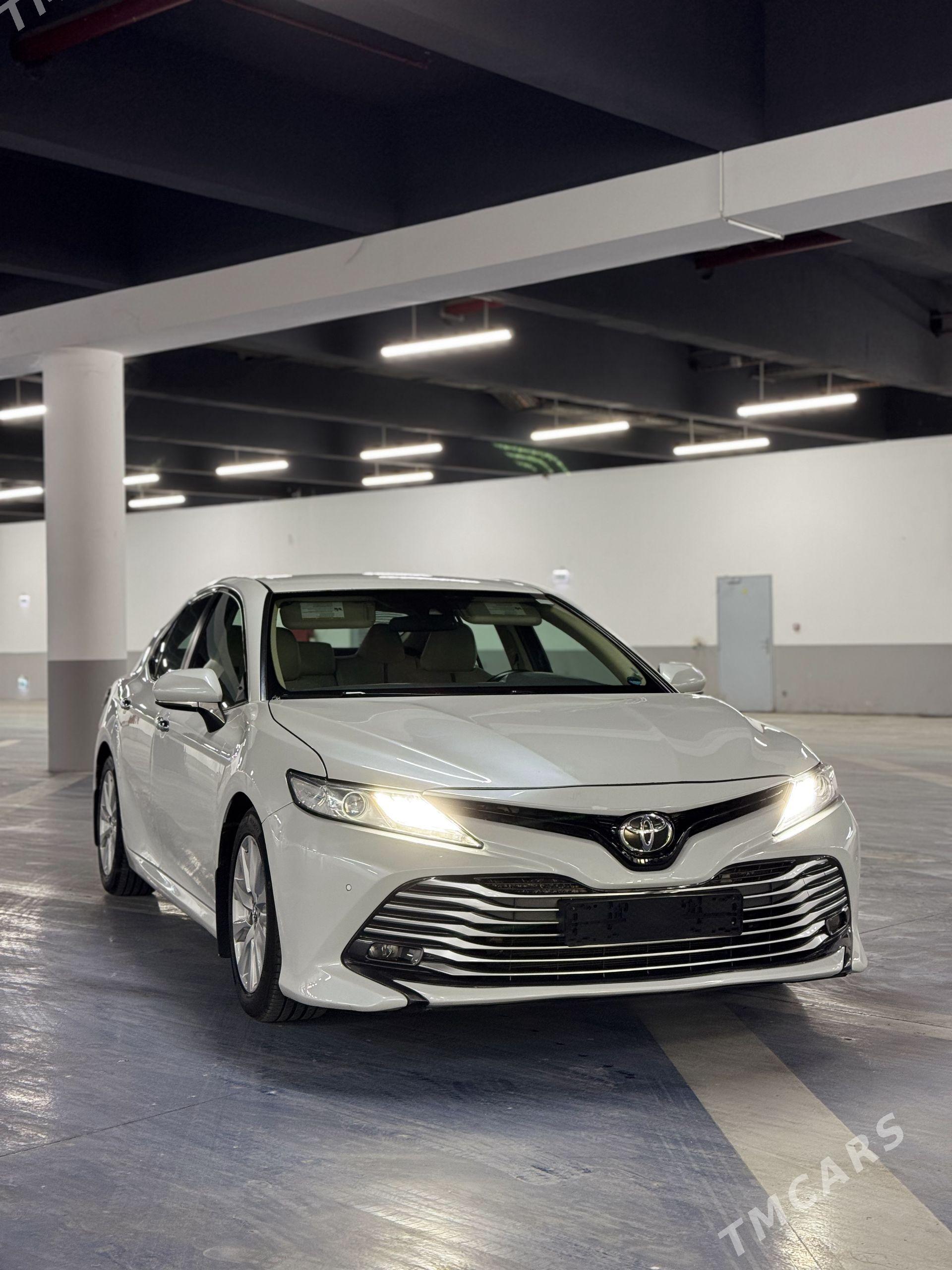 Toyota Camry 2018 - 310 000 TMT - Ашхабад - img 1