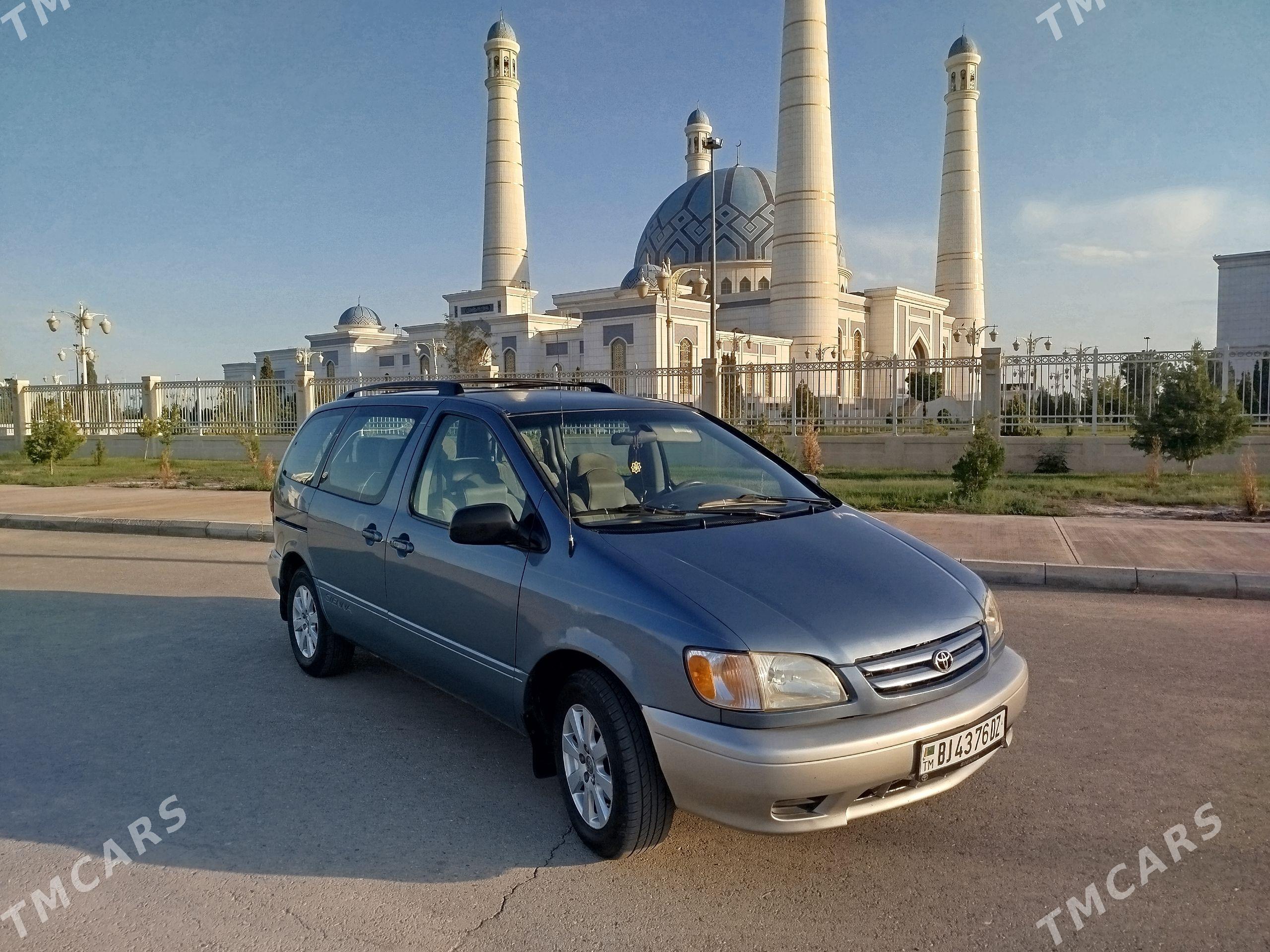 Toyota Sienna 2002 - 200 000 TMT - Daşoguz - img 1