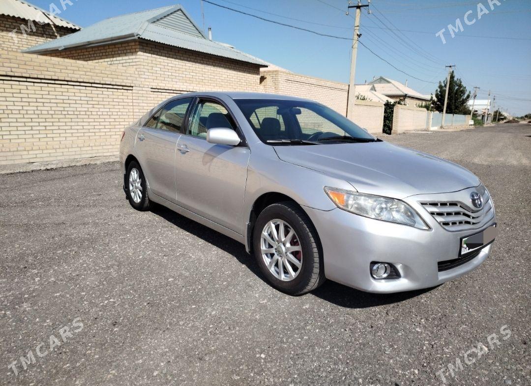 Toyota Camry 2010 - 210 000 TMT - Мары - img 1