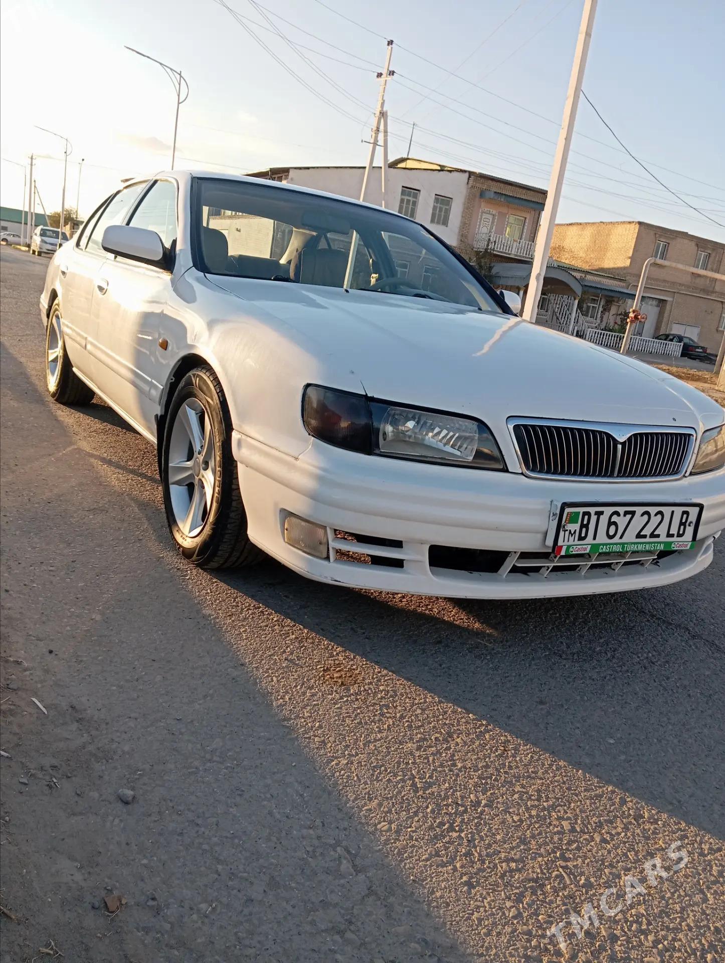 Nissan Maxima 1997 - 70 000 TMT - Туркменабат - img 1