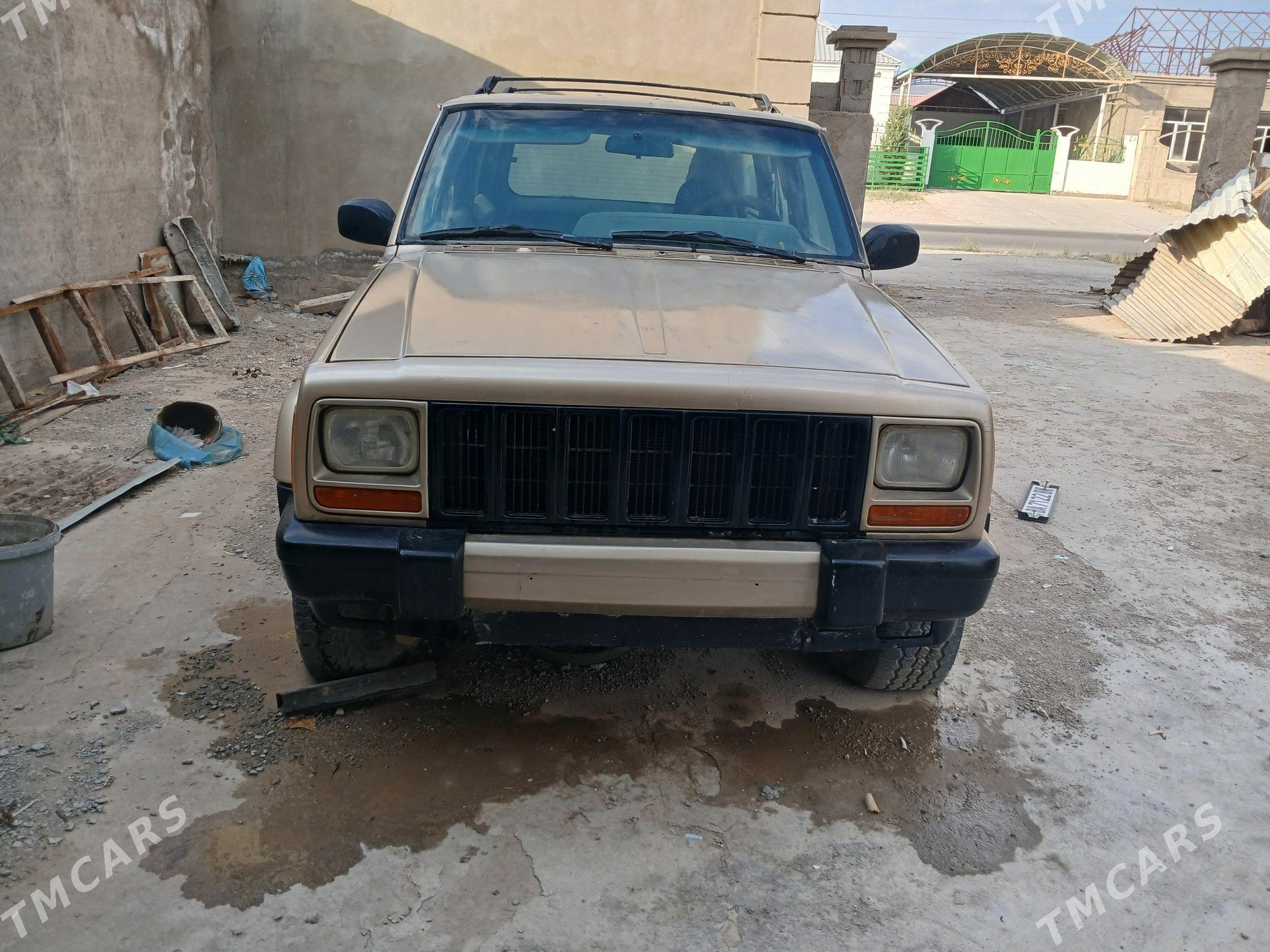 Jeep Grand Wagoneer 2001 - 38 000 TMT - Balkanabat - img 1