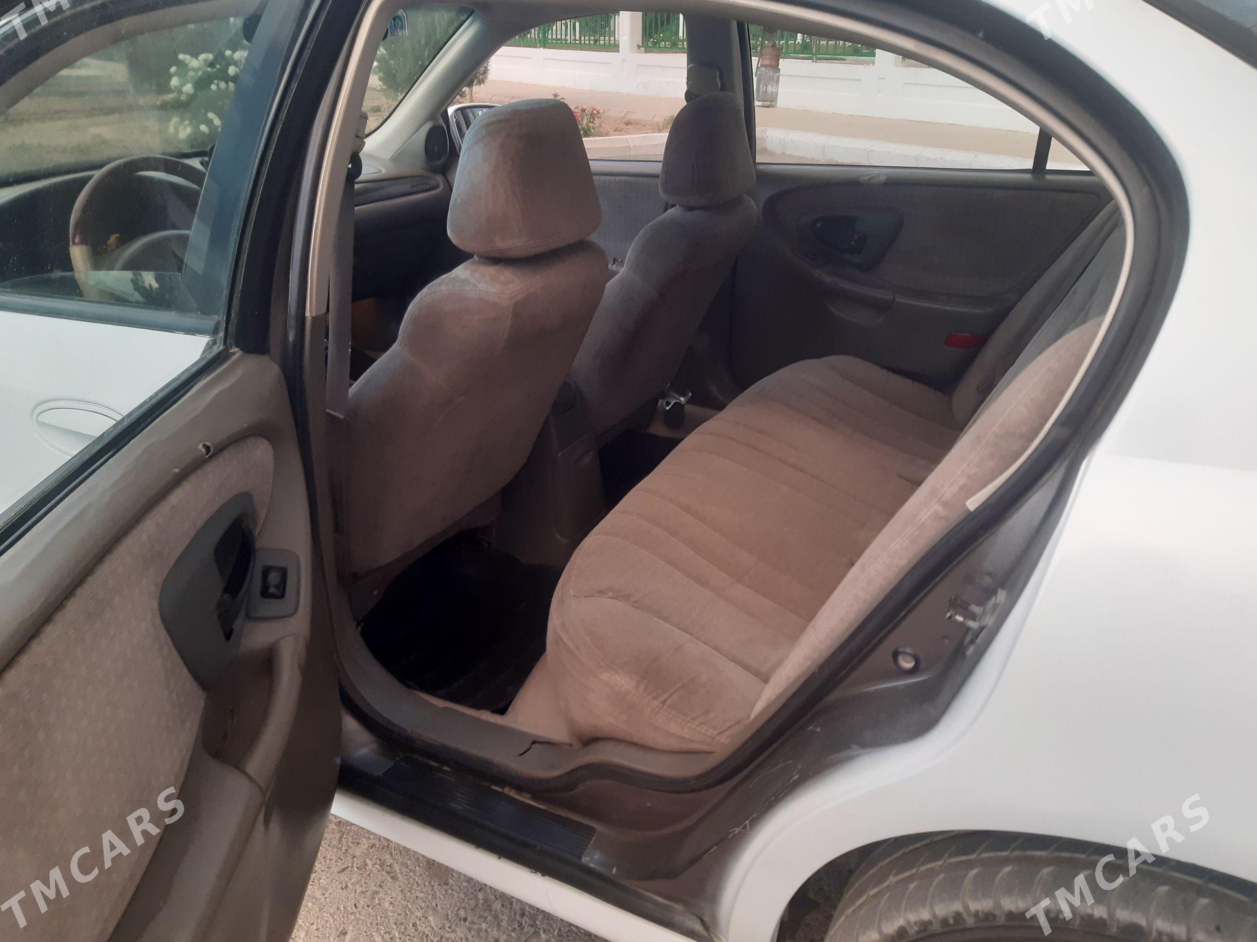 Chevrolet Malibu 1999 - 70 000 TMT - Kaka - img 1