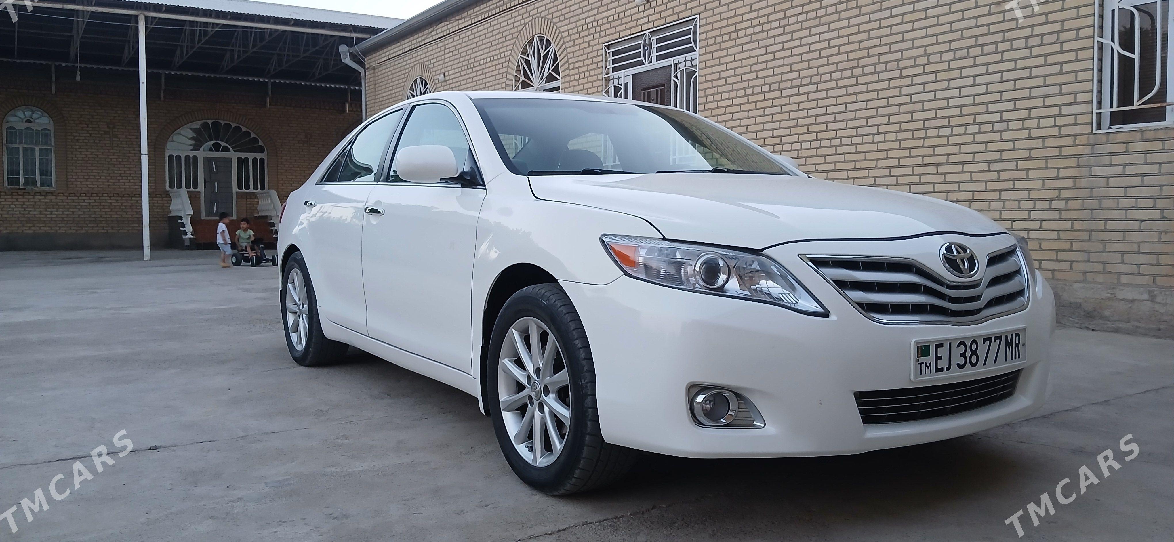 Toyota Camry 2008 - 180 000 TMT - Мары - img 1
