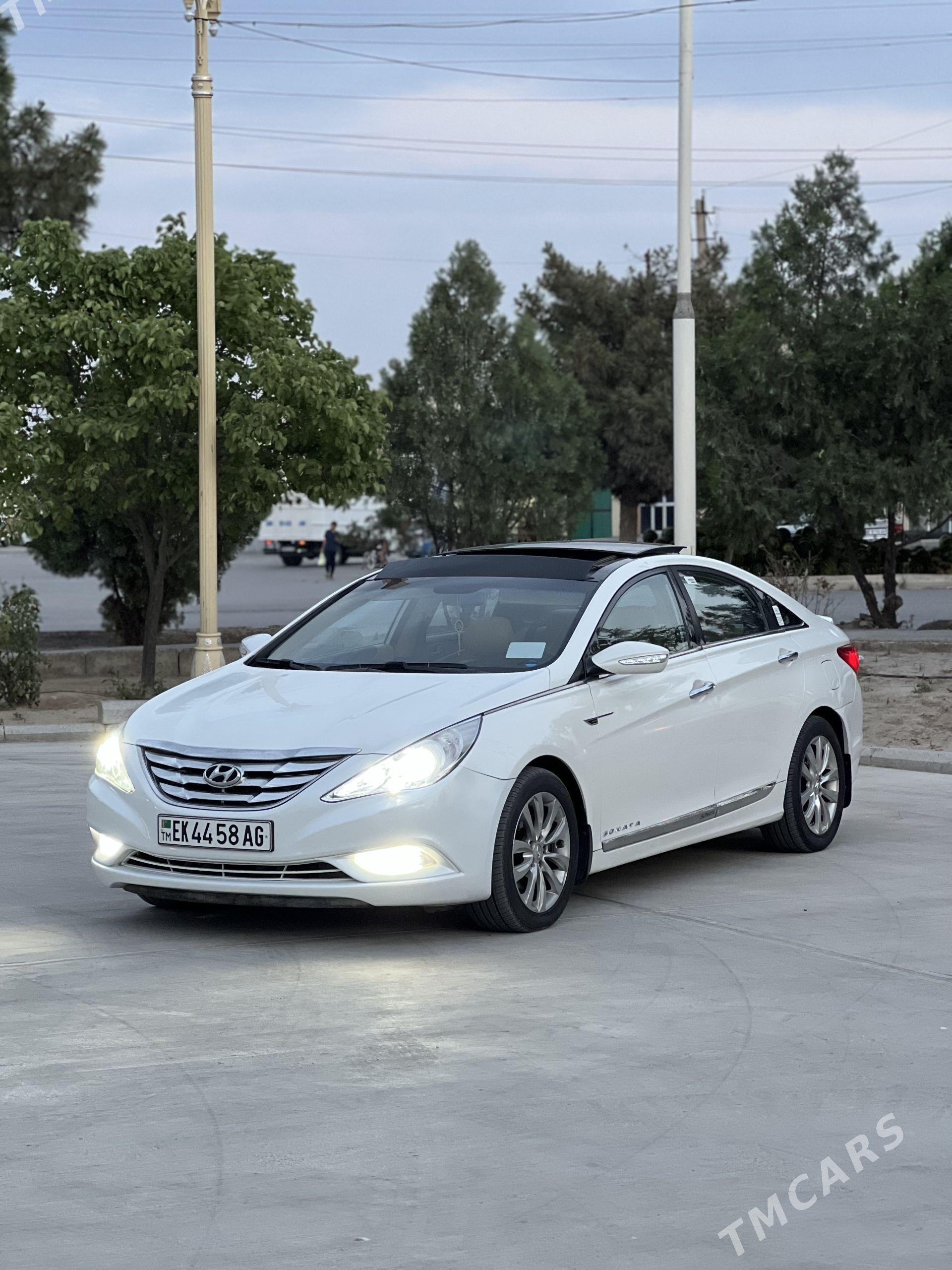 Hyundai Sonata 2010 - 172 000 TMT - Ашхабад - img 1