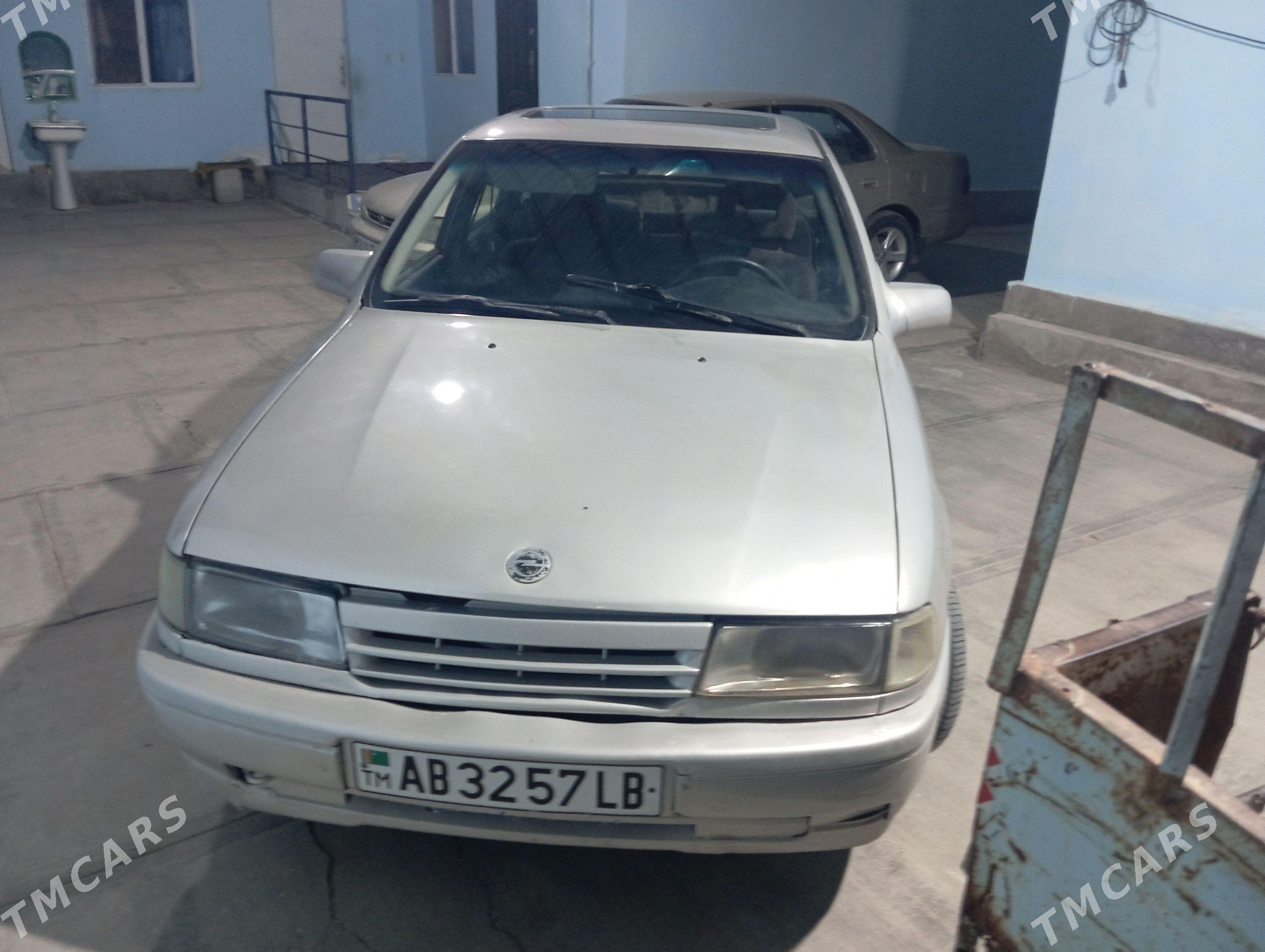 Opel Vectra 1992 - 25 000 TMT - Türkmenabat - img 1