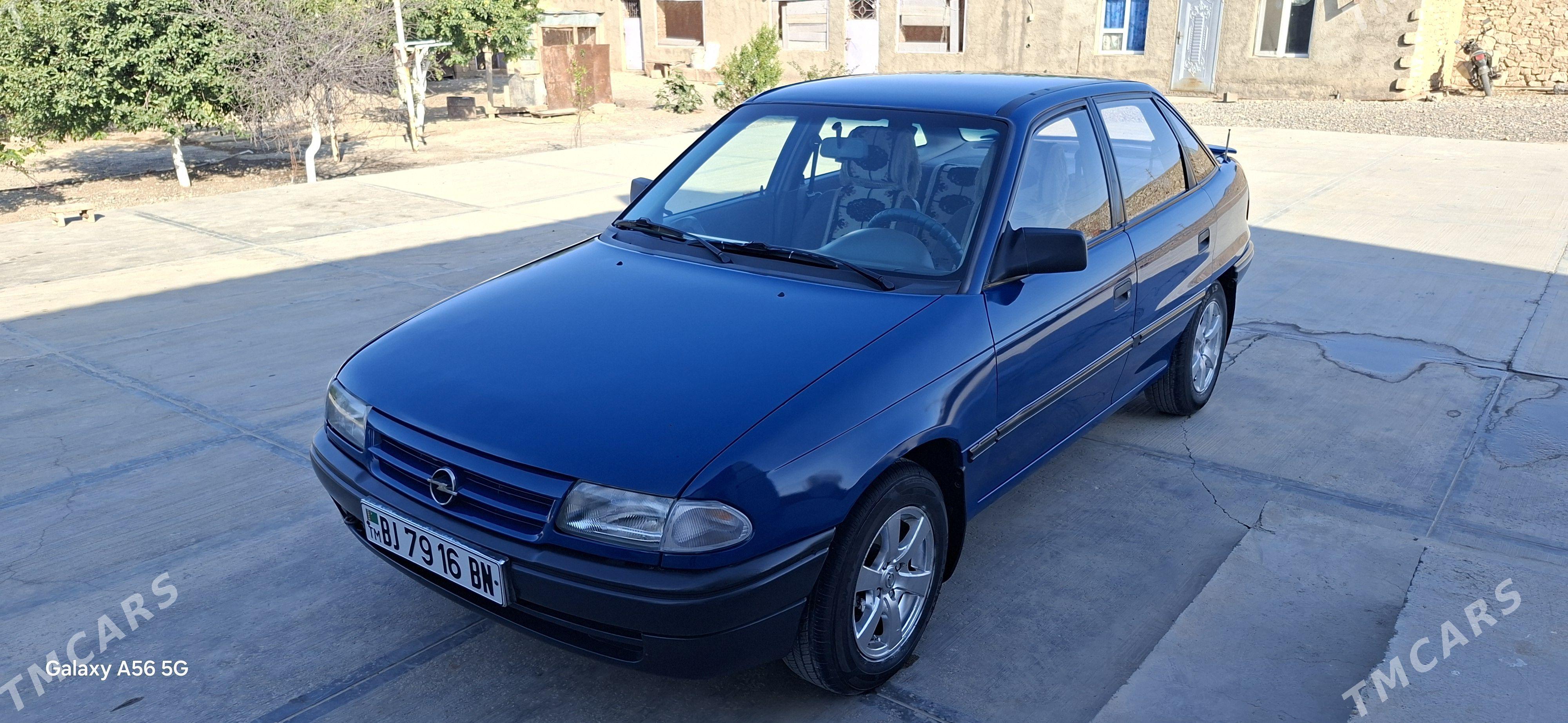 Opel Astra 1993 - 70 000 TMT - Gyzylarbat - img 1