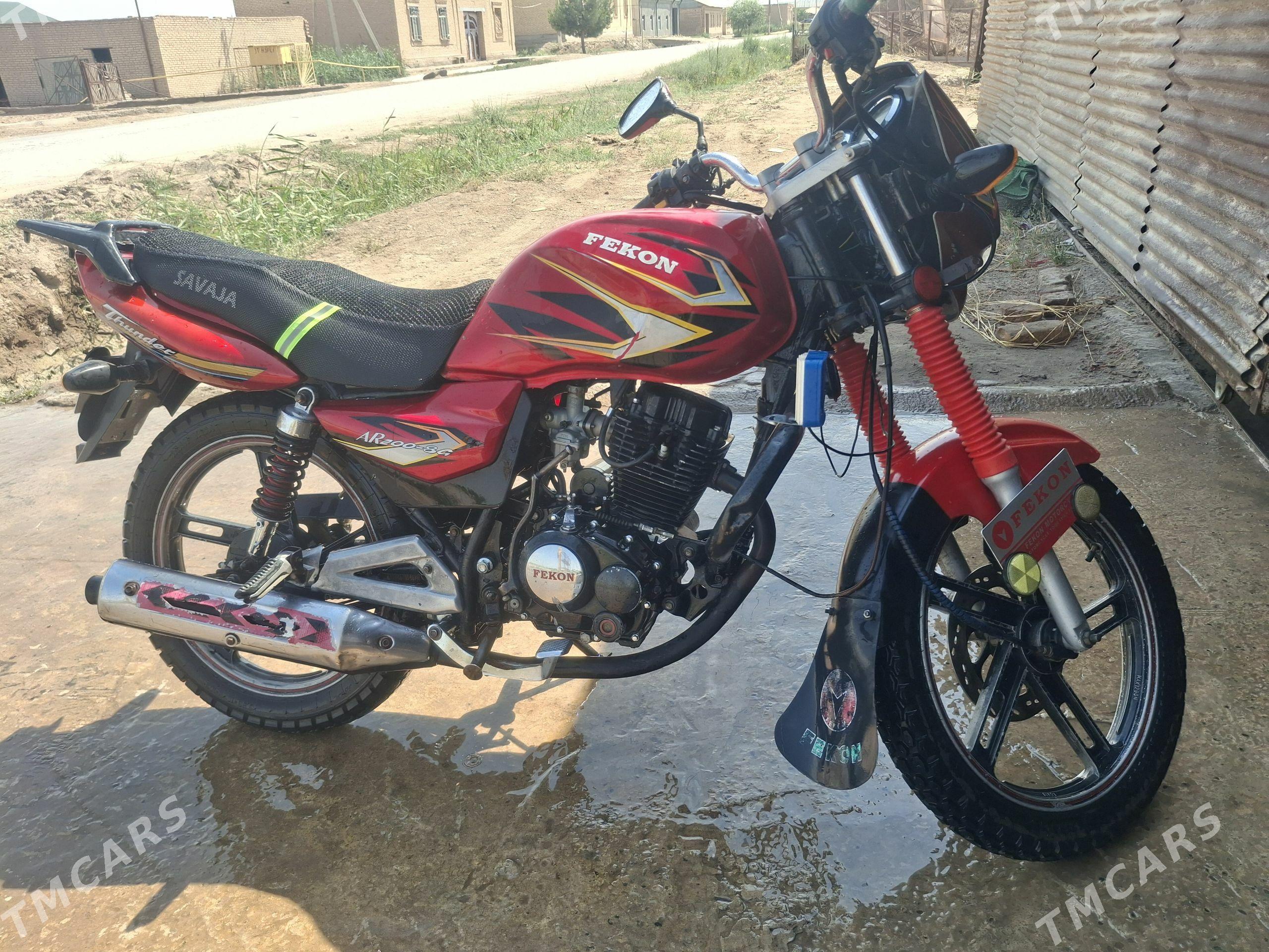 Fekon FK200-14G 2014 - 16 000 TMT - Дянев - img 1