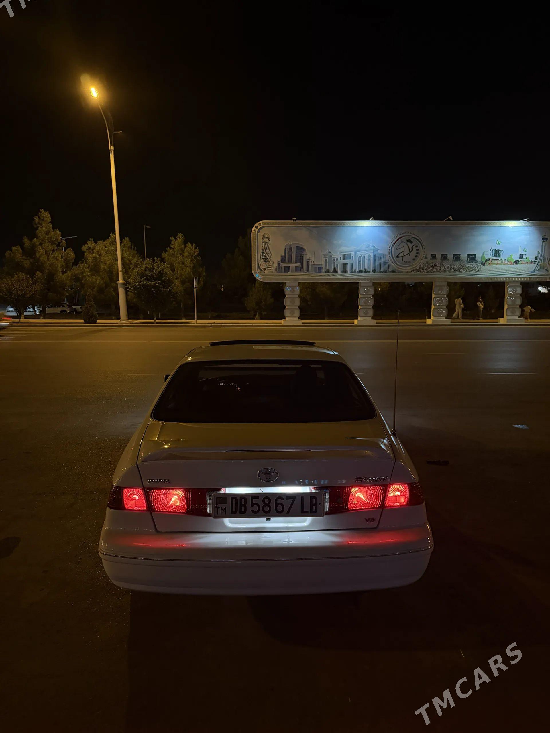 Toyota Camry 2001 - 210 000 TMT - Туркменабат - img 1