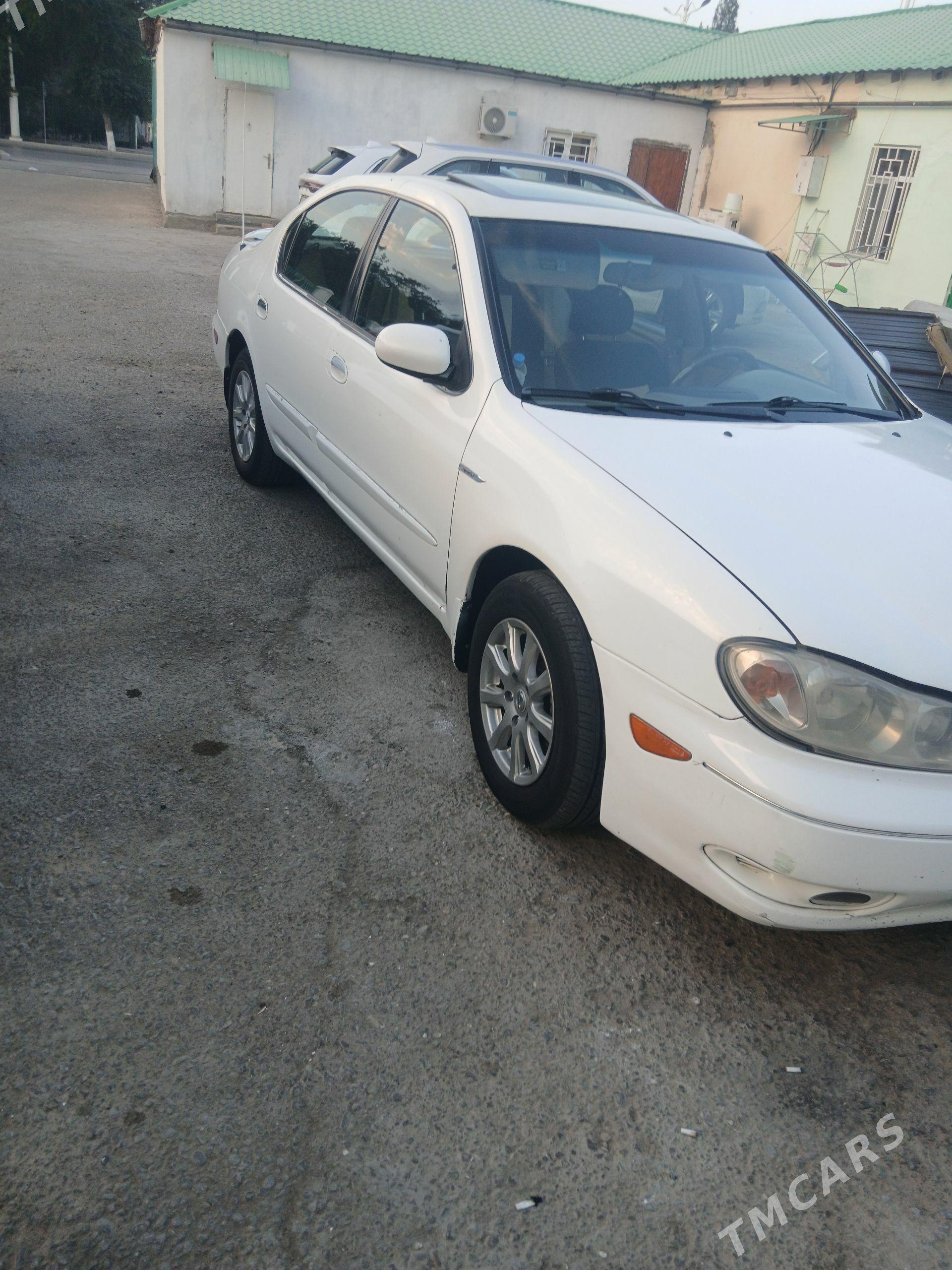 Infiniti I30 2000 - 90 000 TMT - Hitrowka - img 1
