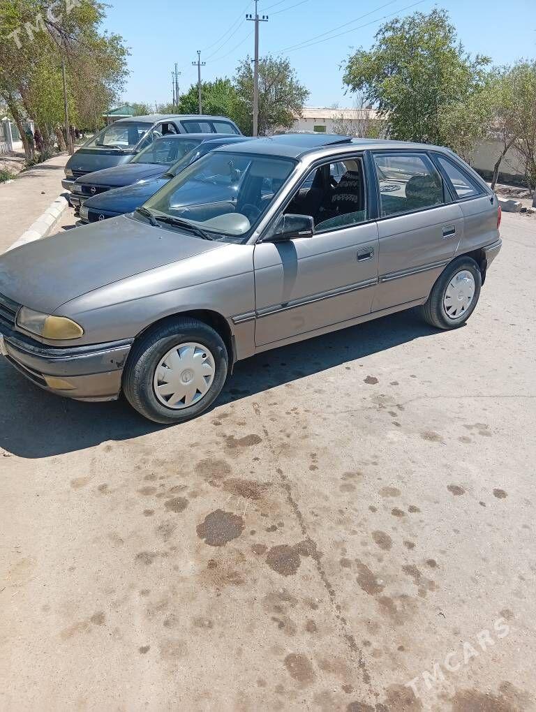 Opel Astra 1992 - 50 000 TMT - Болдумсаз - img 1