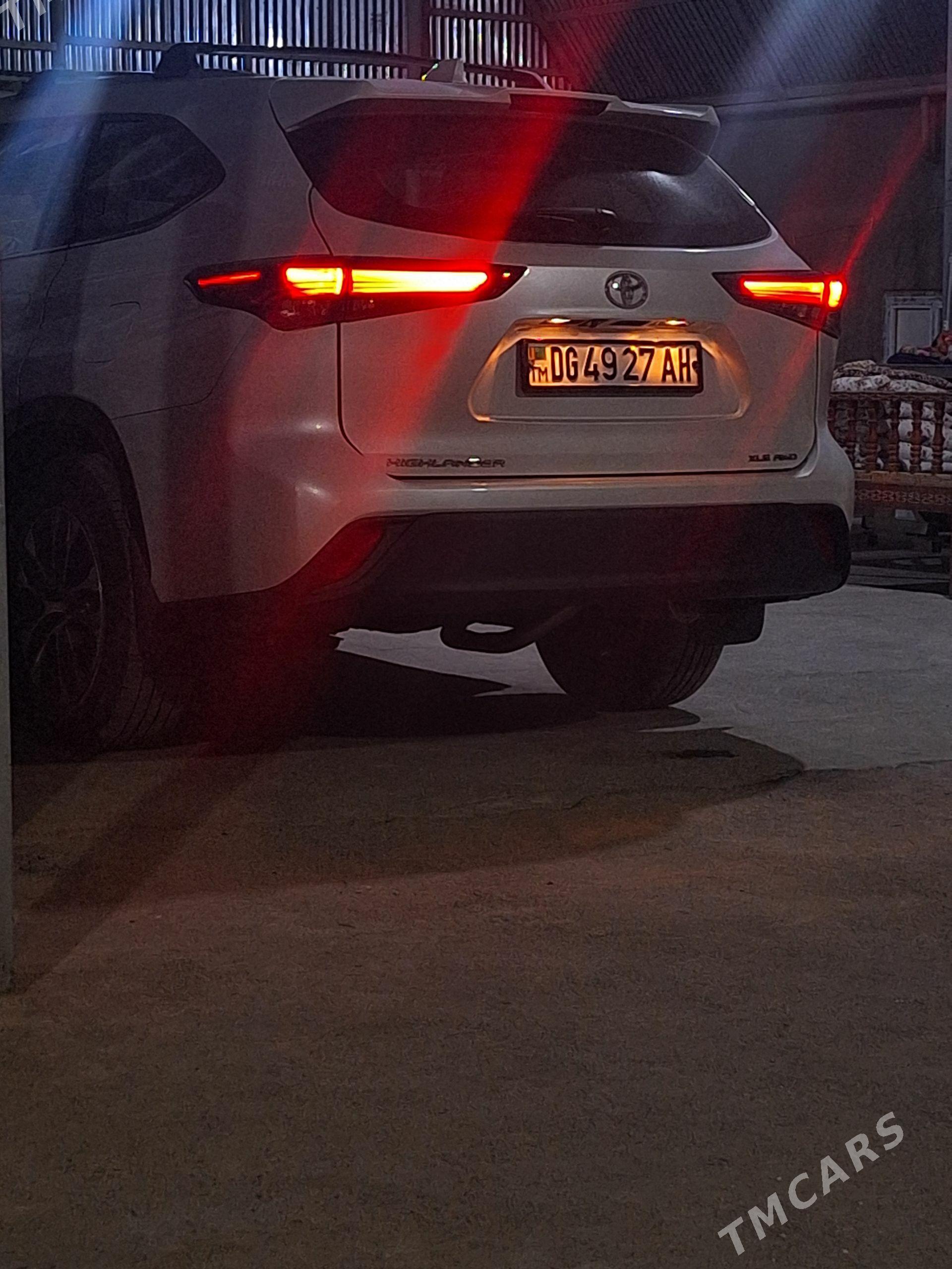 Toyota Highlander 2022 - 705 000 TMT - Gökdepe - img 1