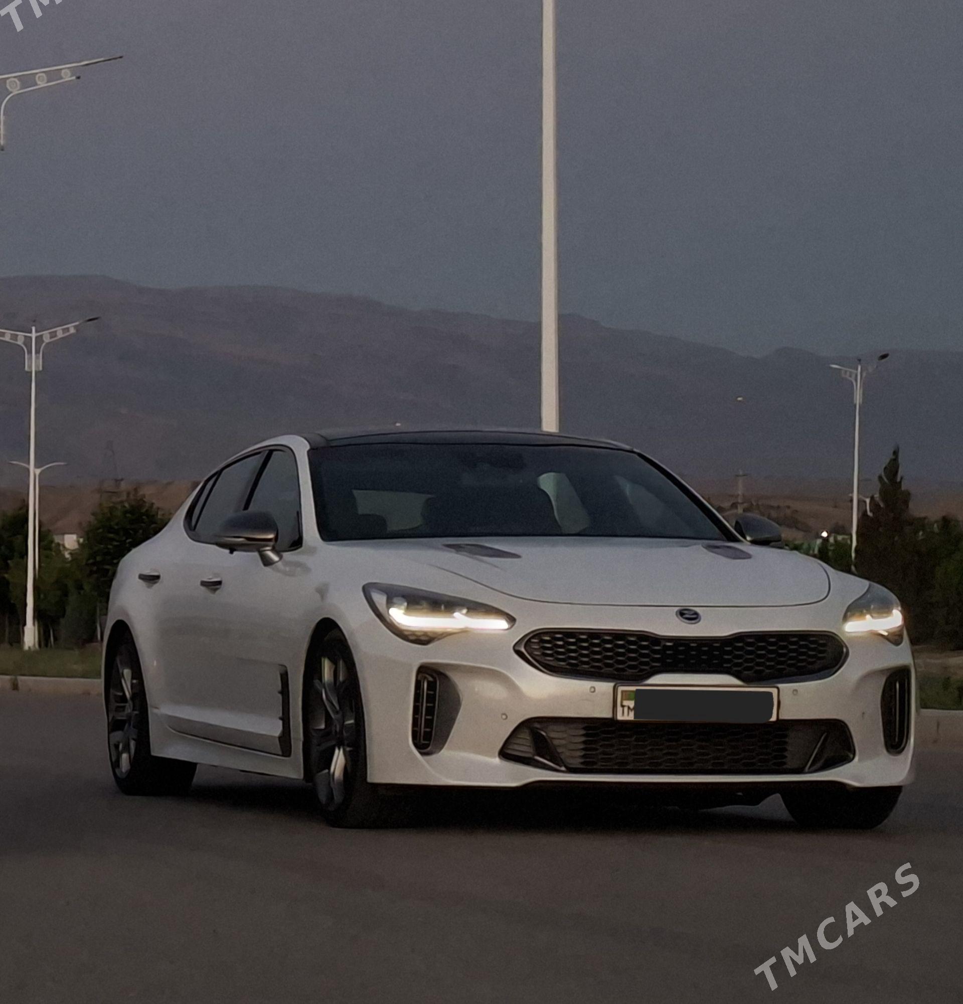 Kia Stinger 2018 - 370 000 TMT - Köşi - img 1