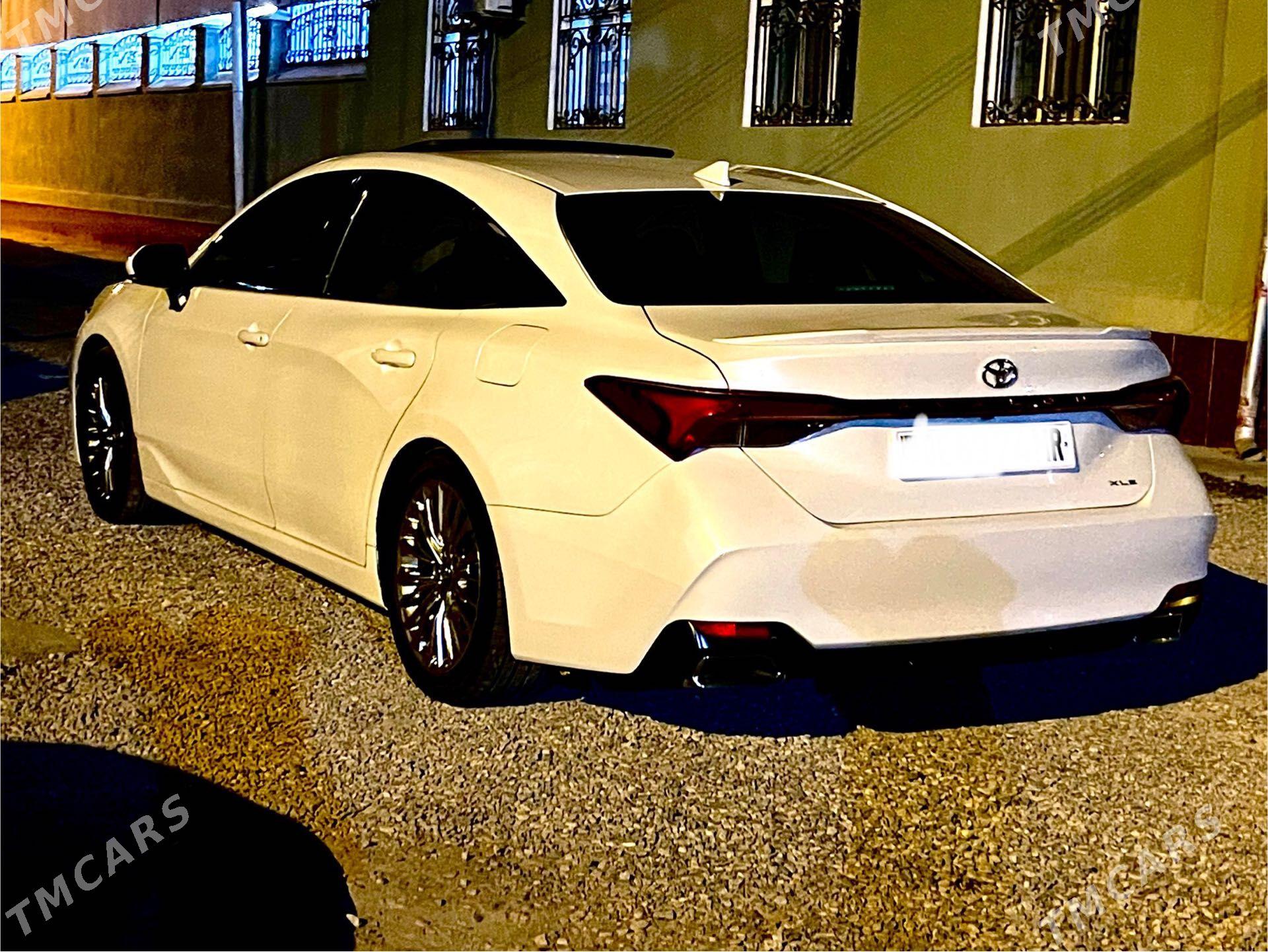 Toyota Avalon 2019 - 480 000 TMT - Мары - img 1