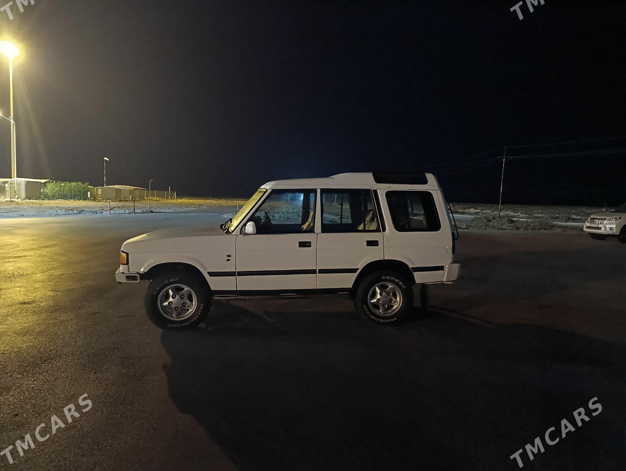Land Rover Discovery 1997 - 70 000 TMT - Балканабат - img 1