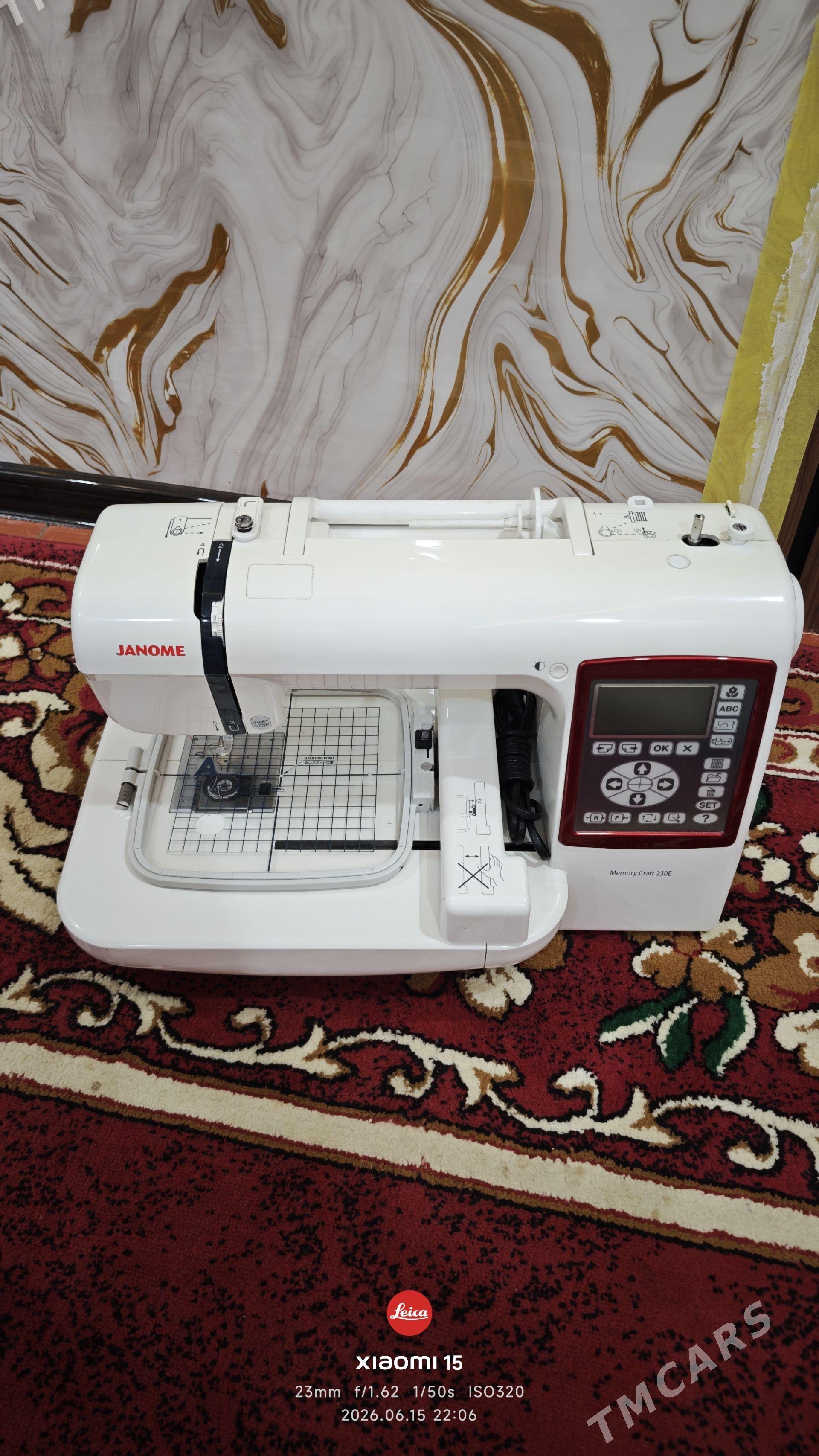 JANOME 230E - Mary - img 1