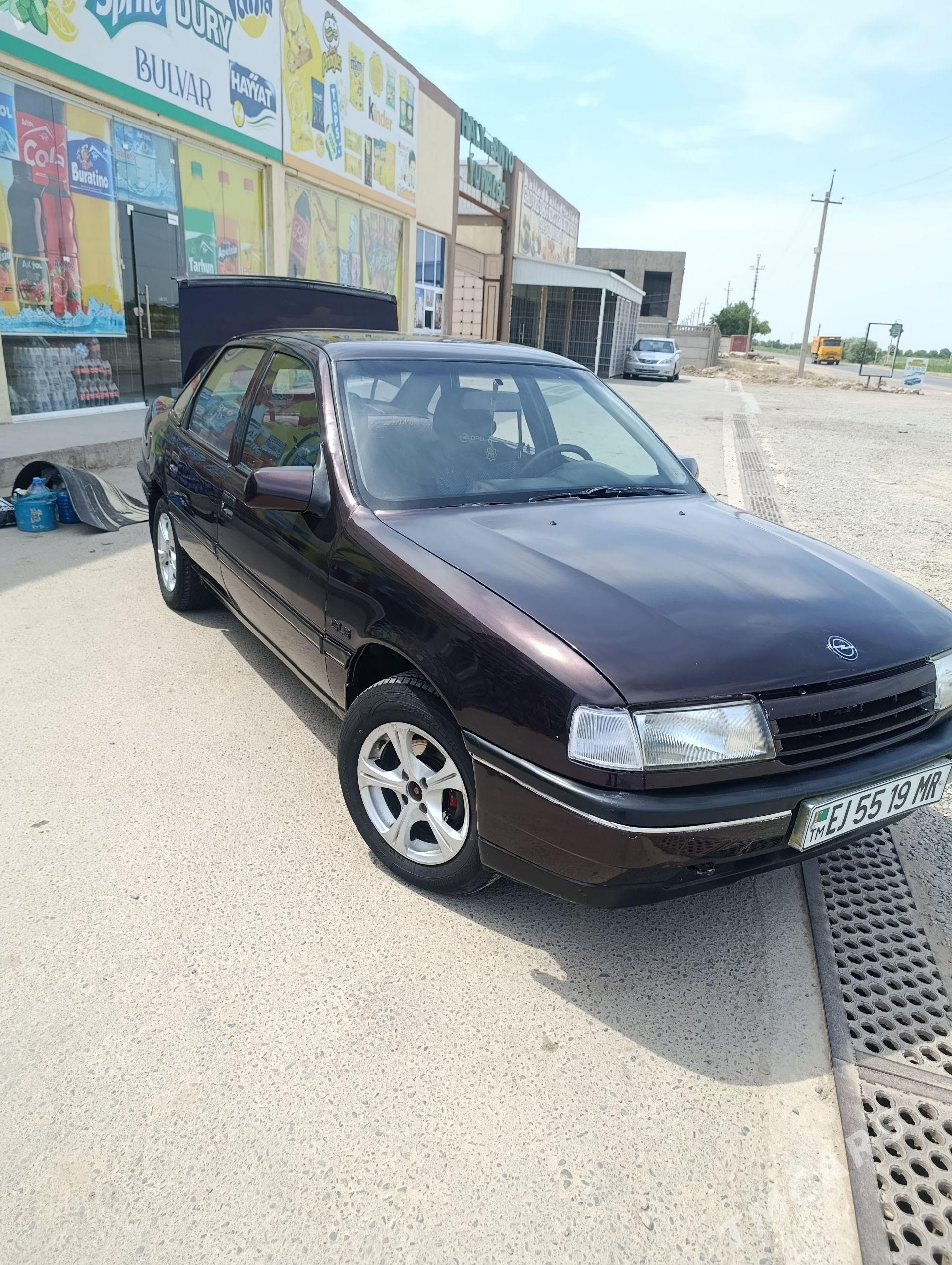 Opel Vectra 1991 - 50 000 TMT - Мары - img 1