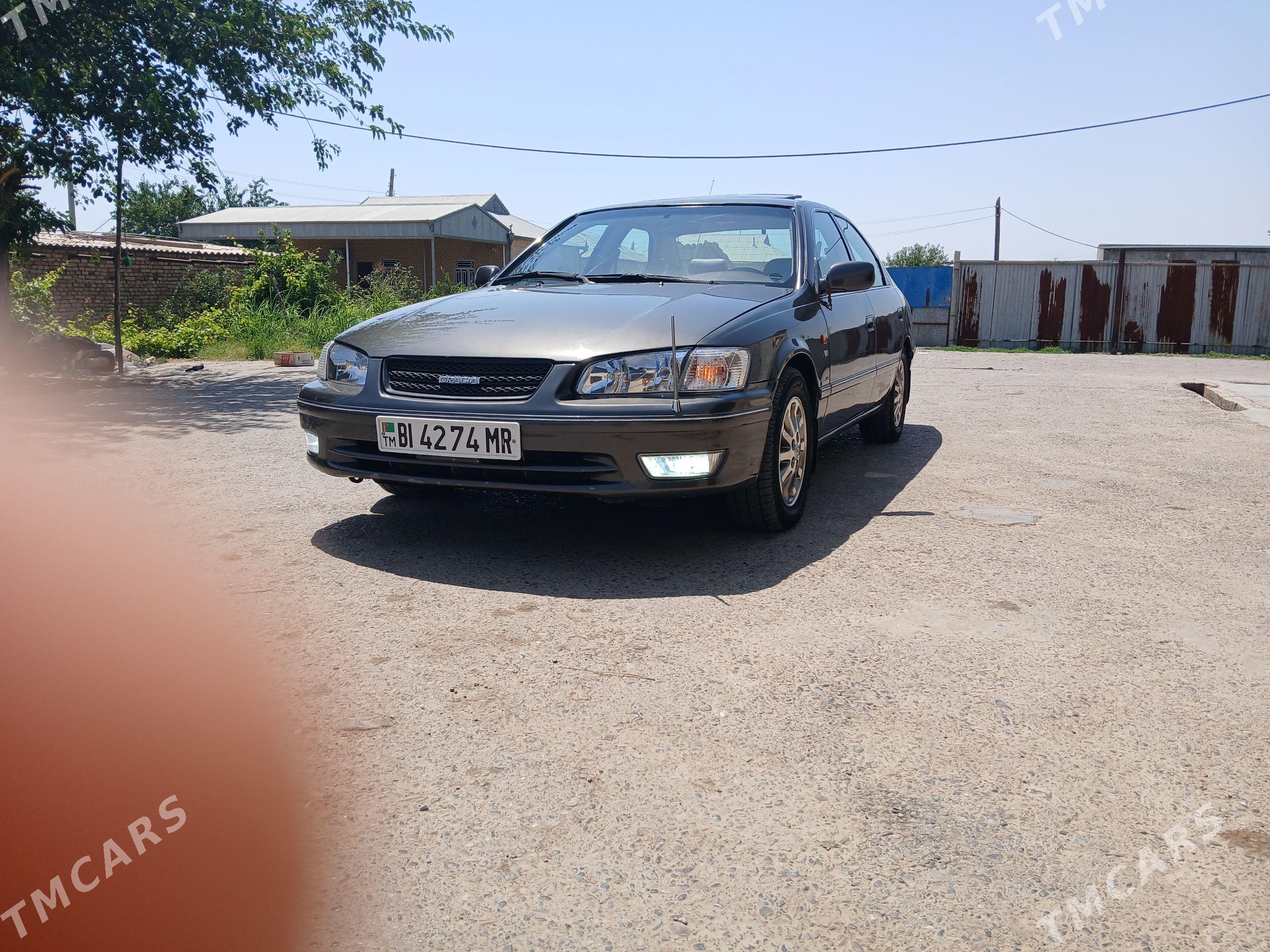 Toyota Camry 2000 - 220 000 TMT - Мары - img 1