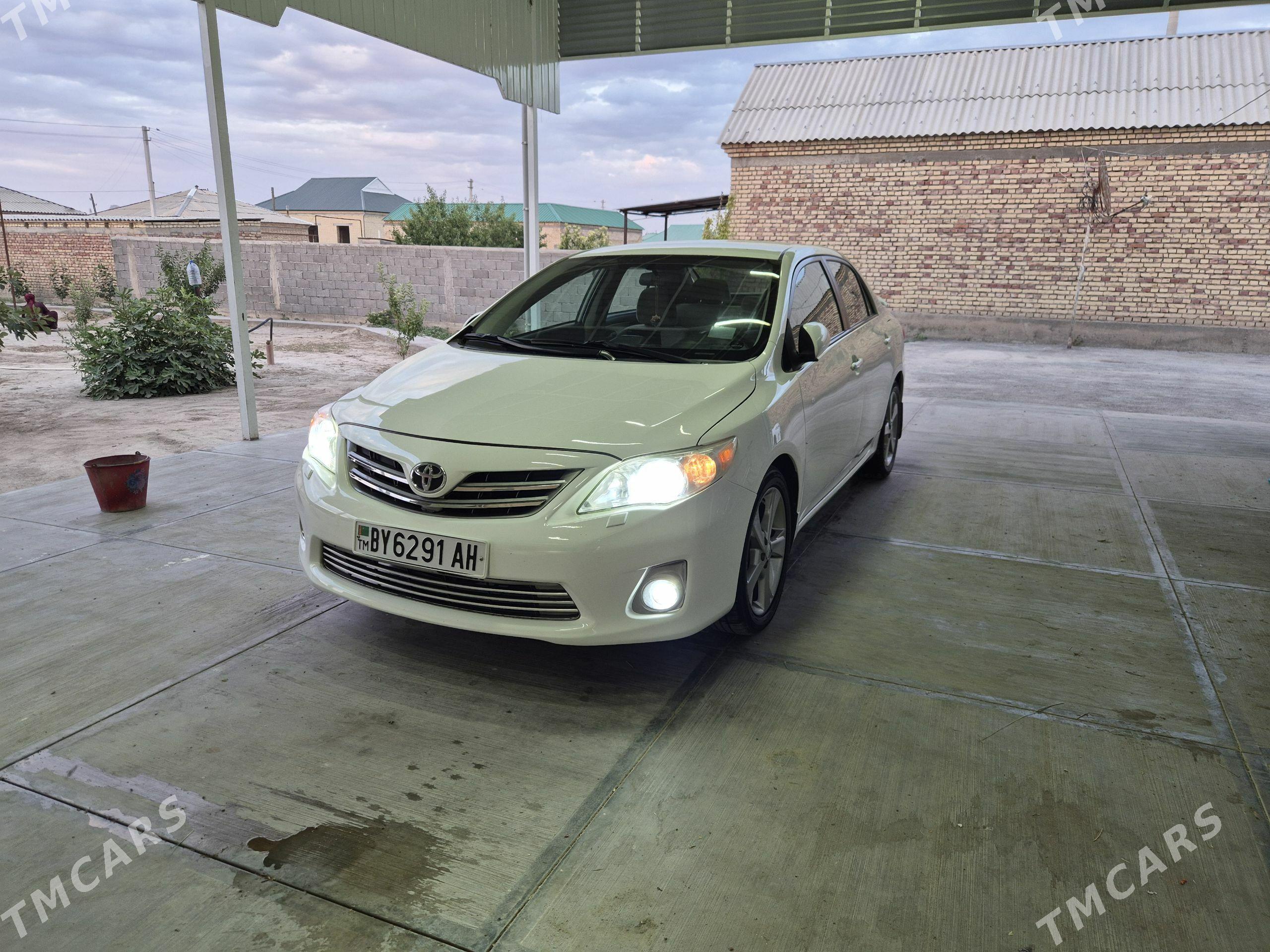 Toyota Corolla 2012 - 183 000 TMT - Gökdepe - img 1