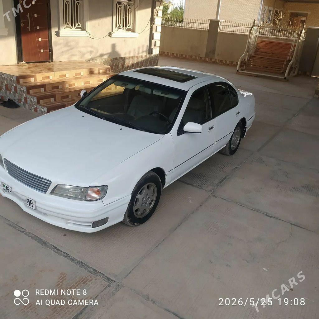 Infiniti I30 1999 - 90 000 TMT - Mary - img 1