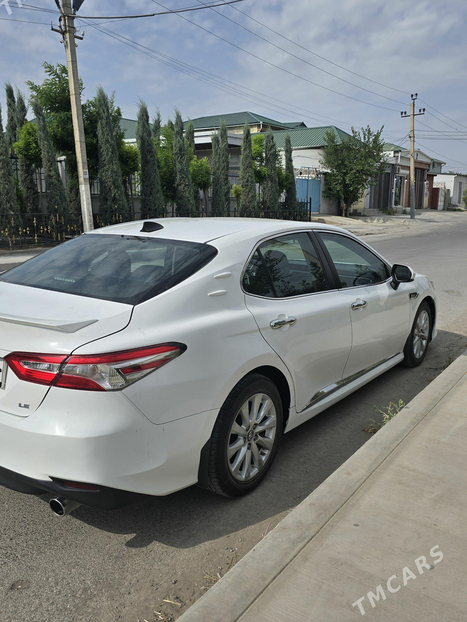Toyota Camry 2018 - 300 000 TMT - Aşgabat - img 1