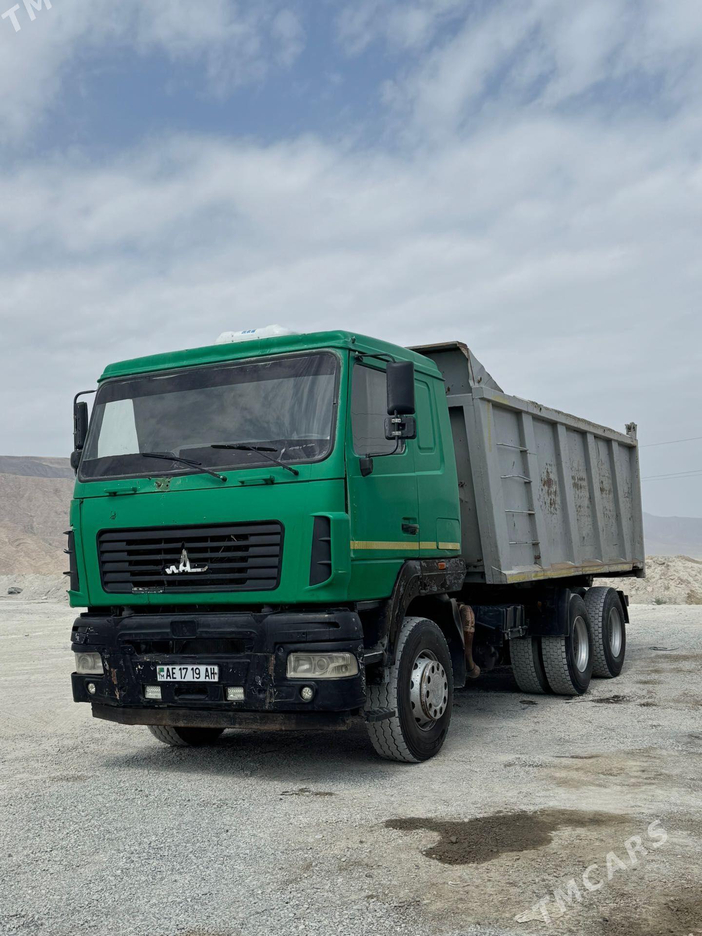 Maz Samosval 2014 - 430 000 TMT - Гёкдепе - img 1