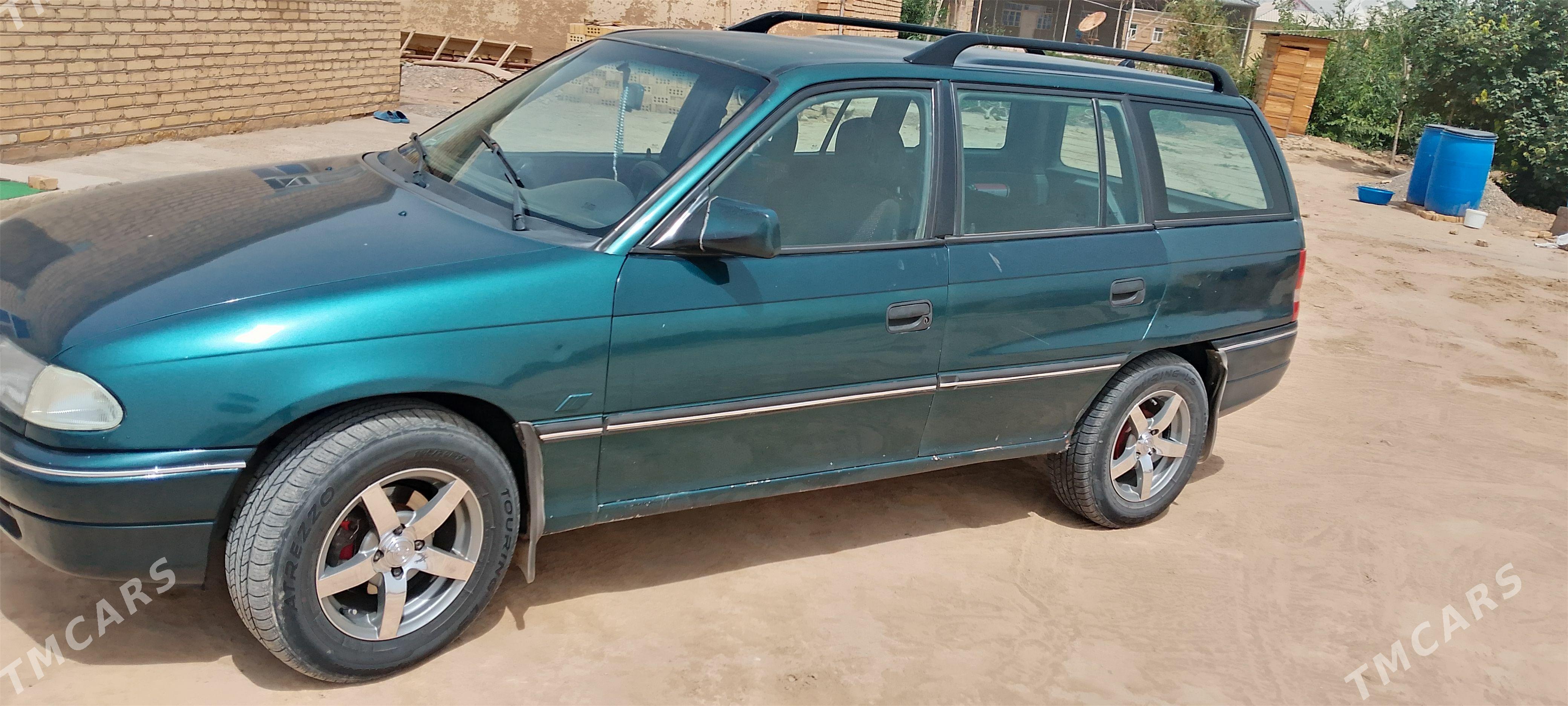 Opel Astra 1993 - 65 000 TMT - Murgap - img 1