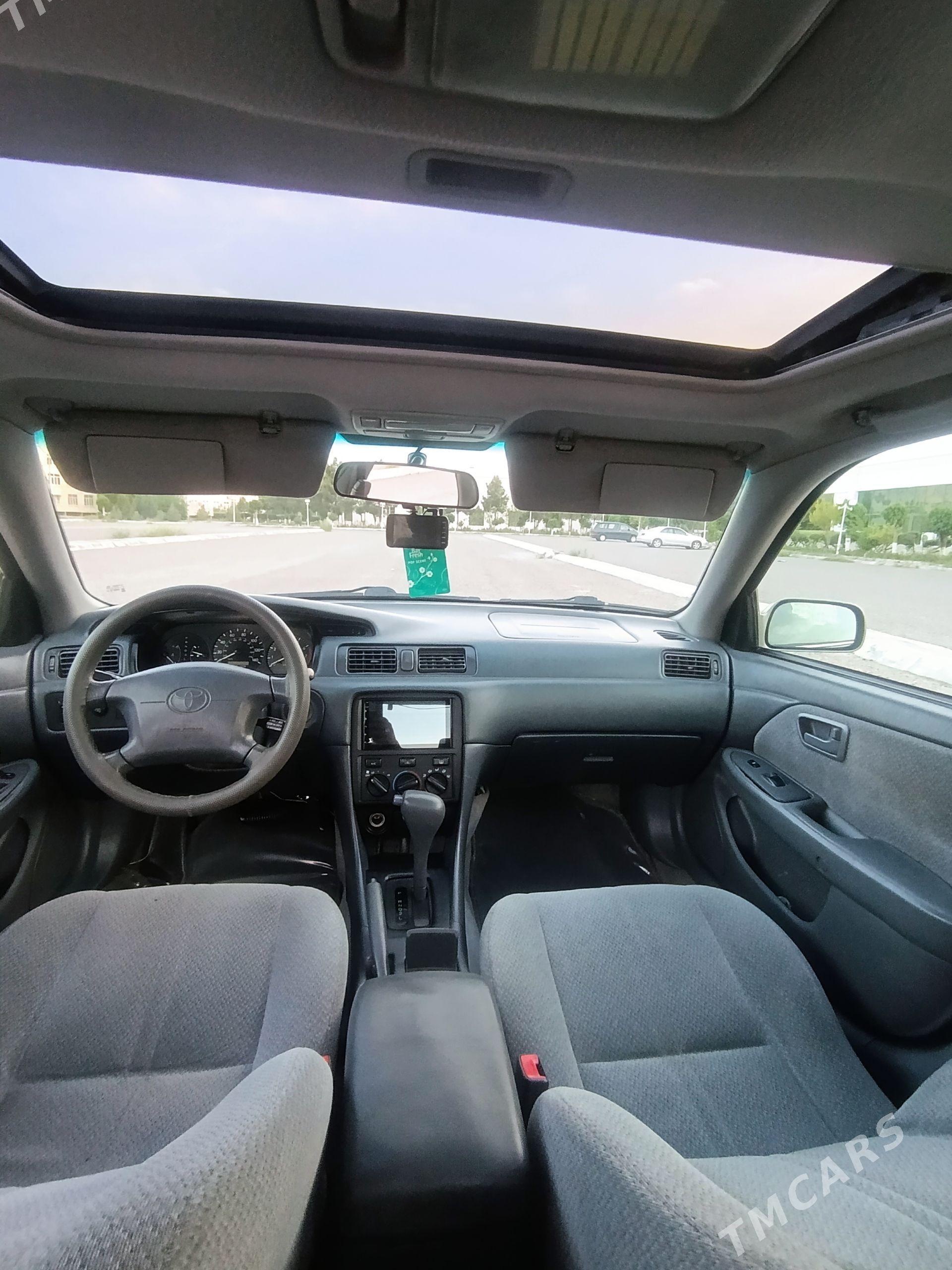 Toyota Camry 2000 - 185 000 TMT - Мары - img 1