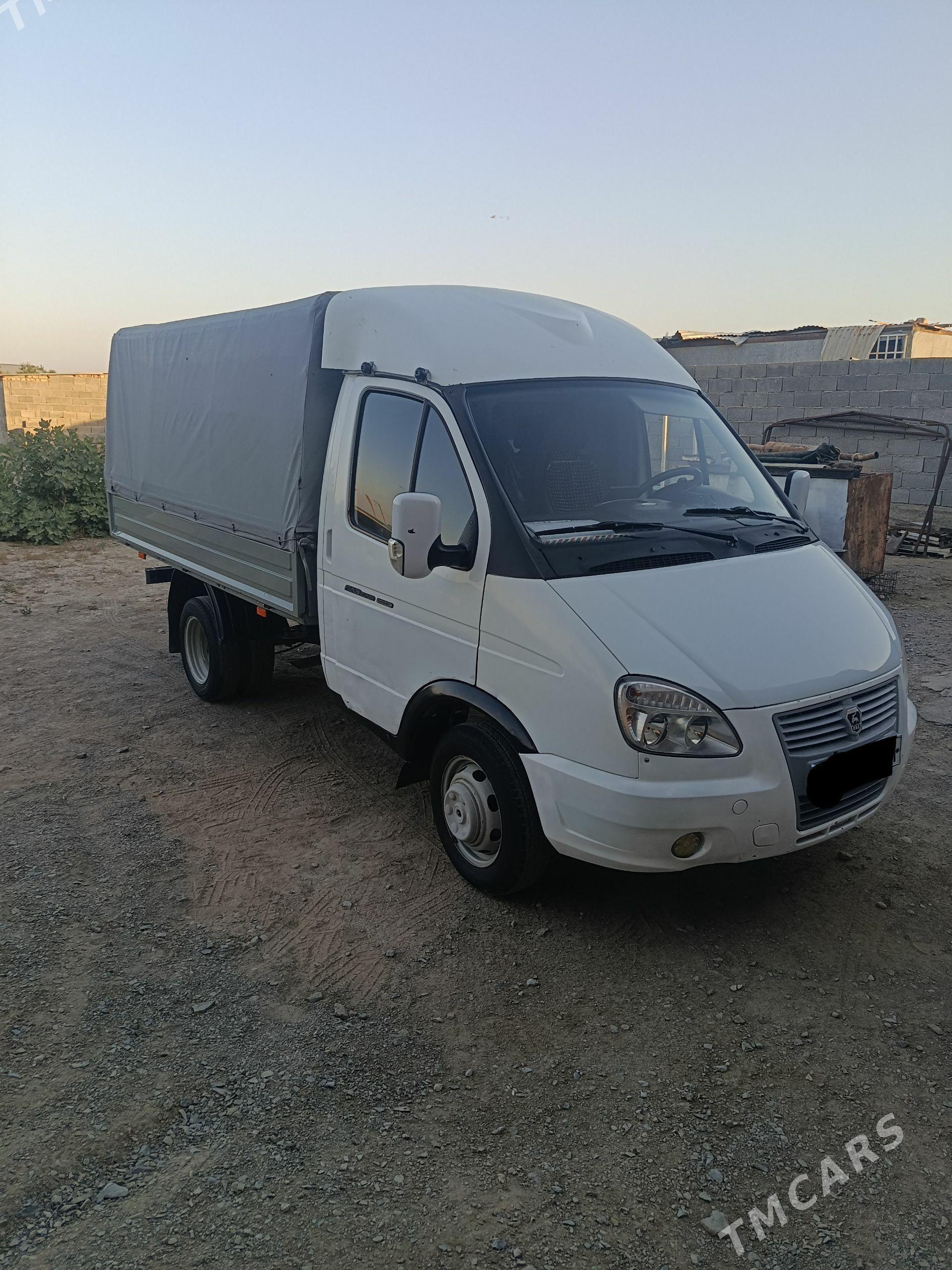Gaz Gazel 2014 - 170 000 TMT - Bäherden - img 1