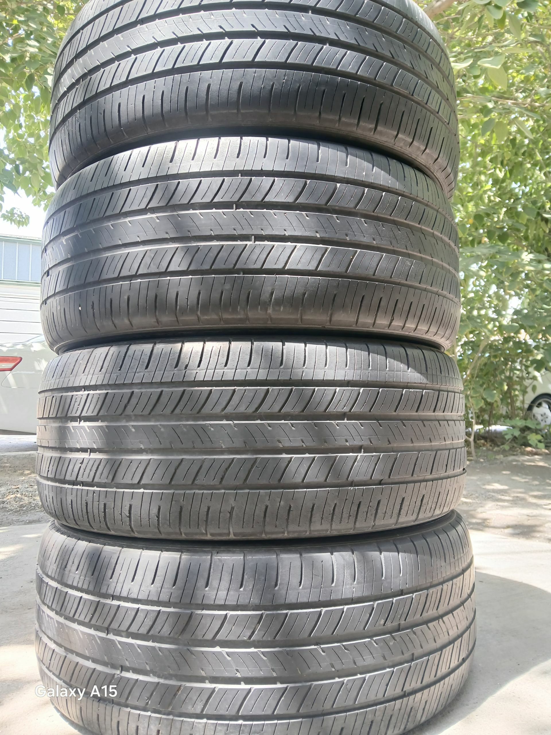 Michelin 235 45 18 1 000 TMT - Bedew - img 1