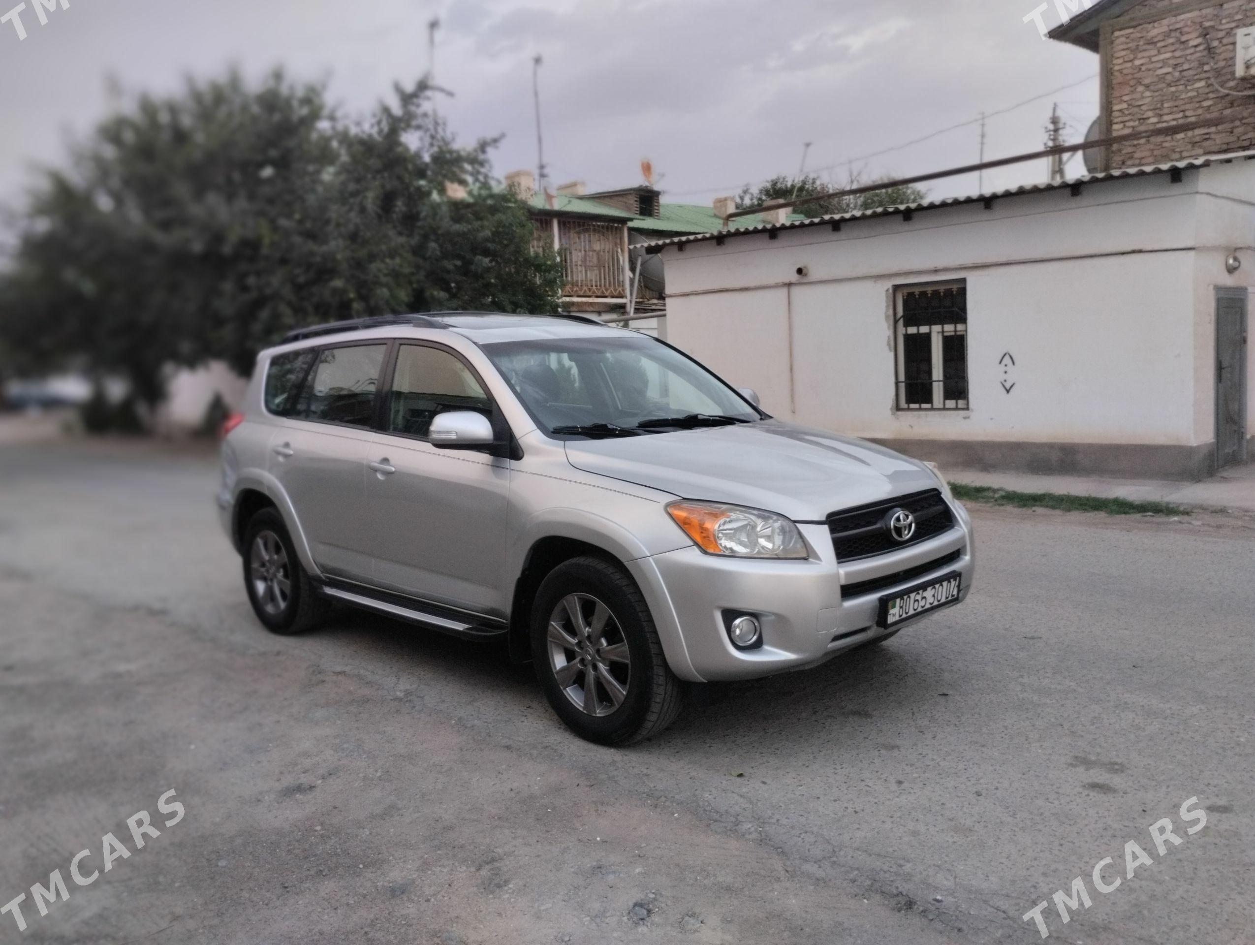 Toyota RAV4 2010 - 210 000 TMT - Дашогуз - img 1