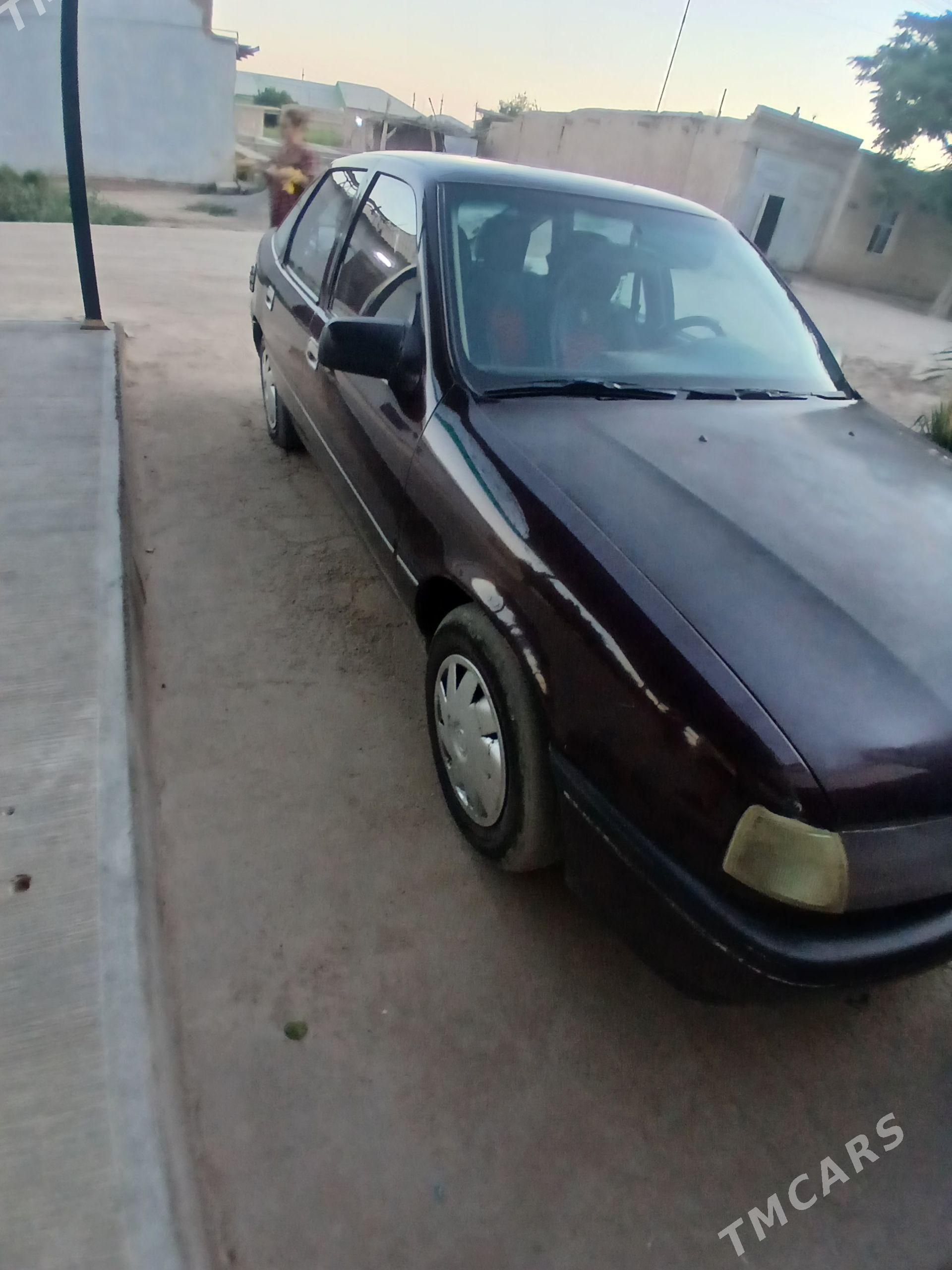 Opel Vectra 1992 - 30 000 TMT - Daşoguz - img 1