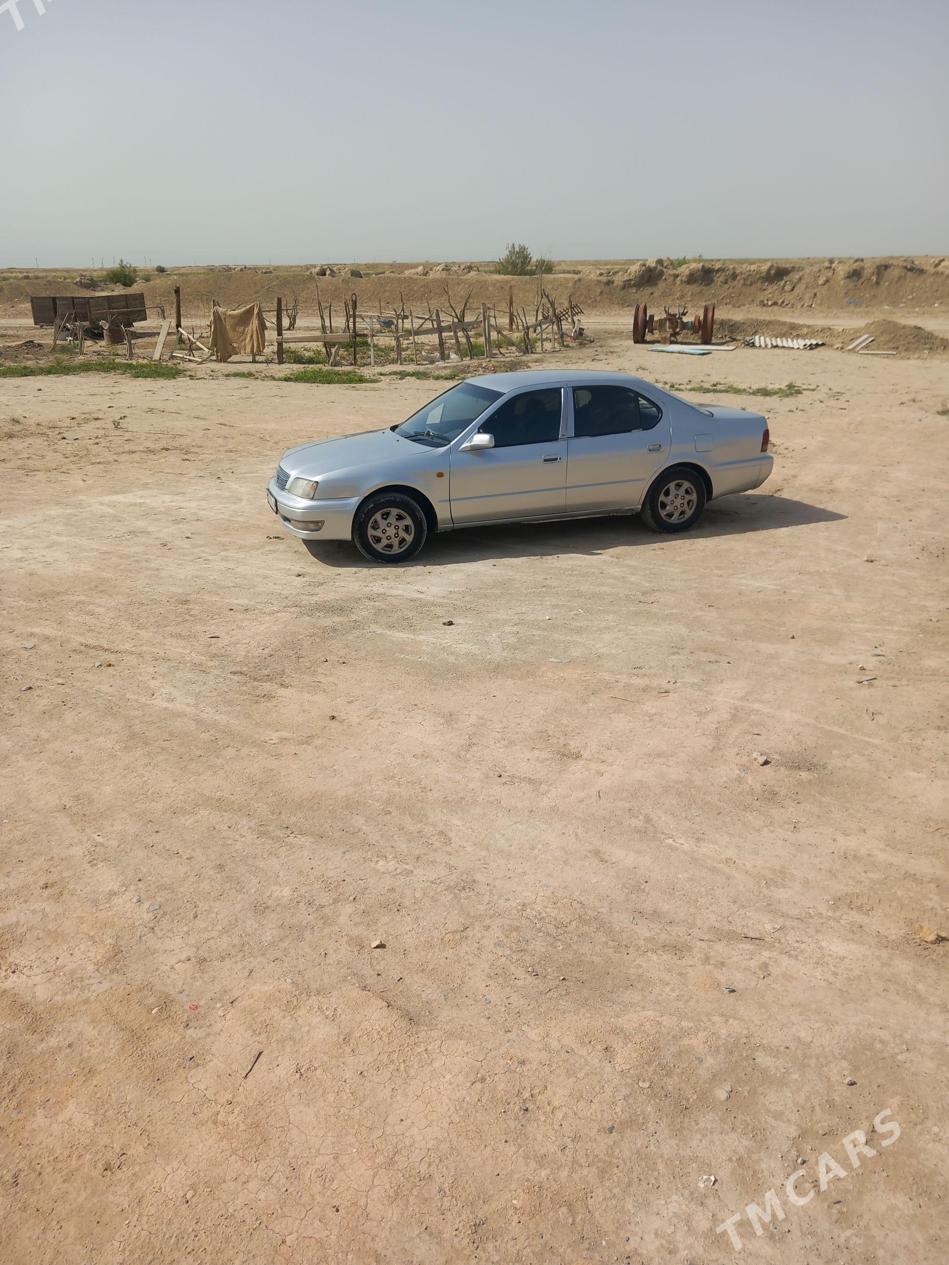 Toyota Camry 1995 - 60 000 TMT - Гызыларбат - img 1