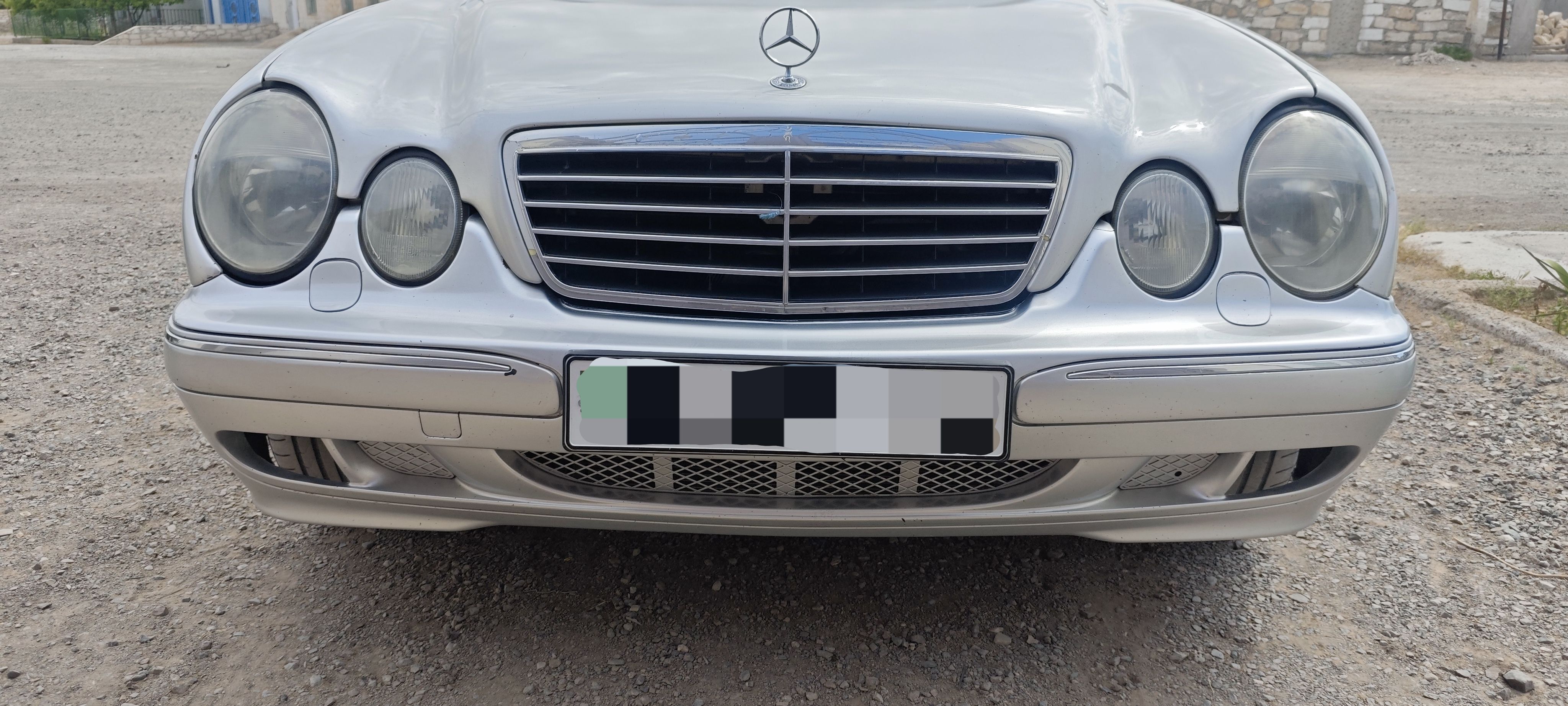 Mercedes w210 3 000 TMT - Türkmenbaşy - img 1