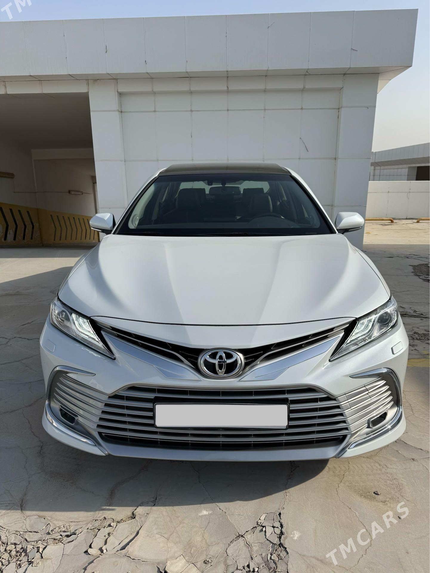 Toyota Camry 2021 - 680 000 TMT - Ашхабад - img 1