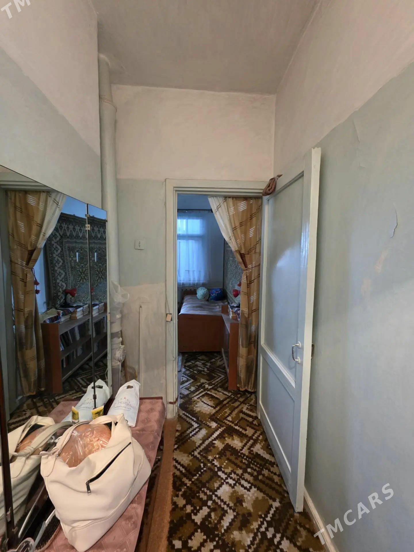 Srocno 1 kom Gagarina - Aşgabat - img 1