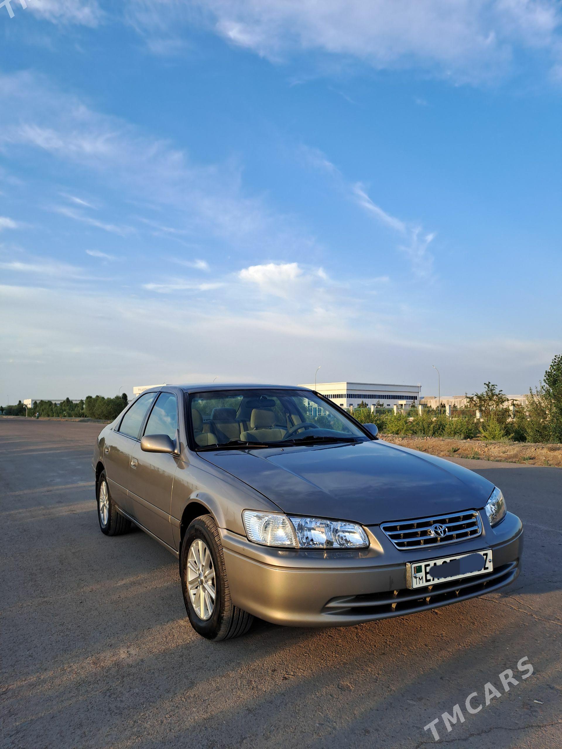 Toyota Camry 2001 - 190 000 TMT - Köneürgenç - img 1