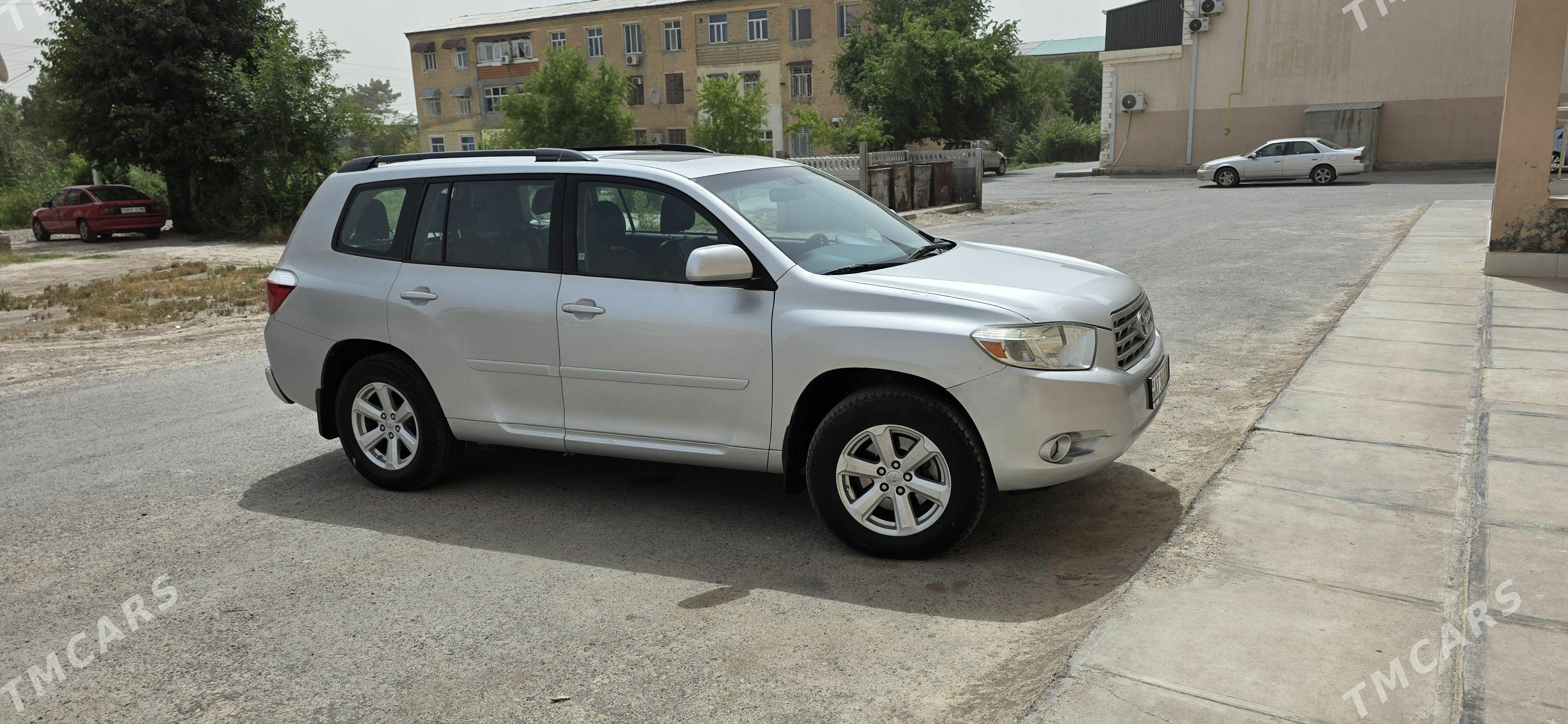 Toyota Highlander 2010 - 340 000 TMT - Mary - img 1