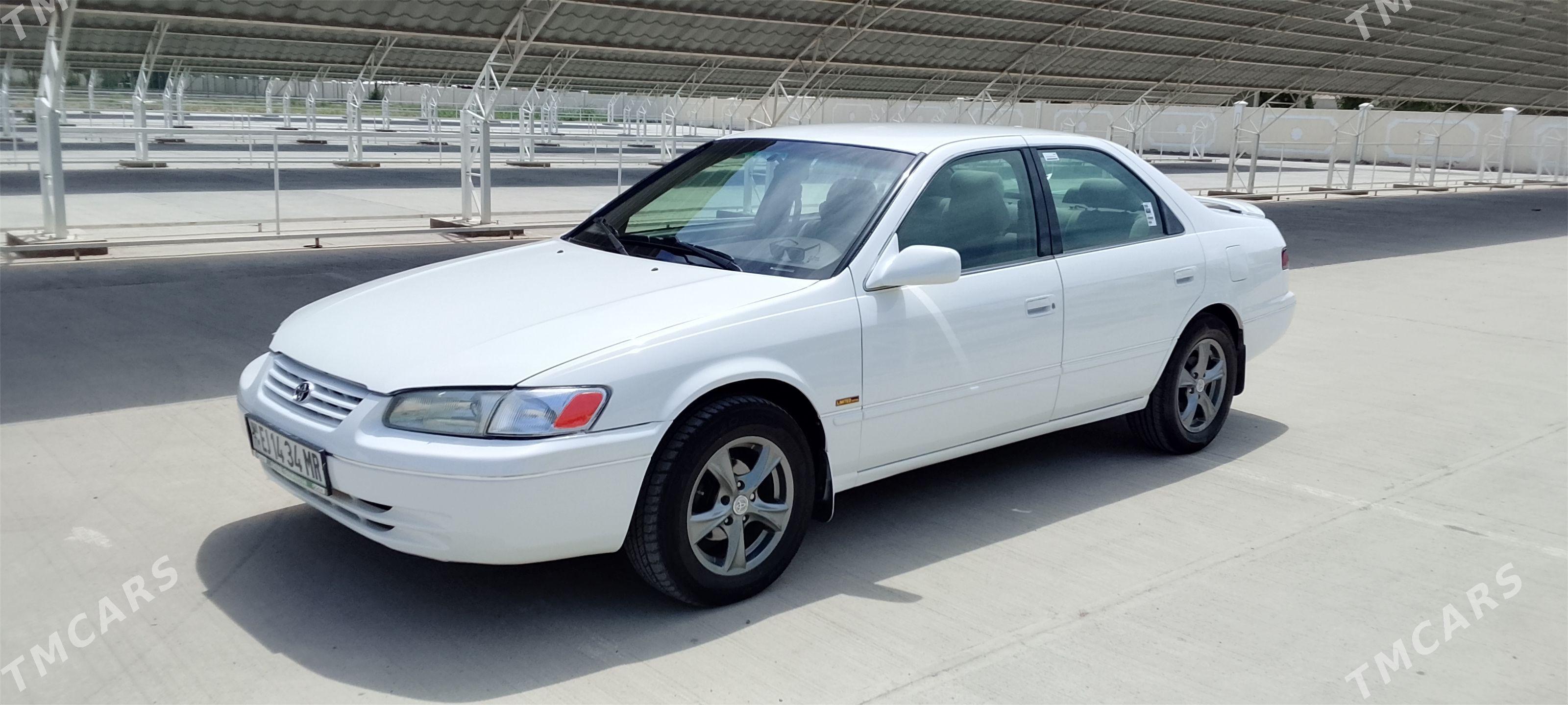 Toyota Camry 1998 - 139 000 TMT - Байрамали - img 1