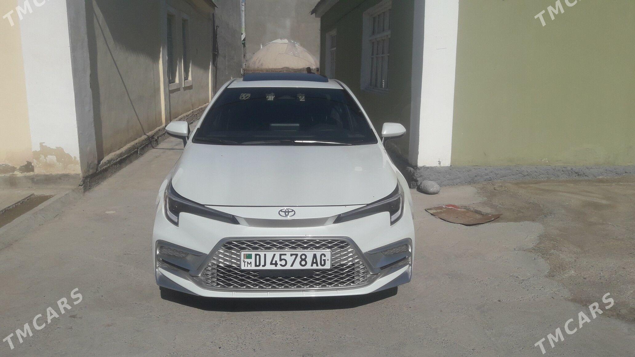 Toyota Corolla 2024 - 256 000 TMT - Büzmeýin - img 1